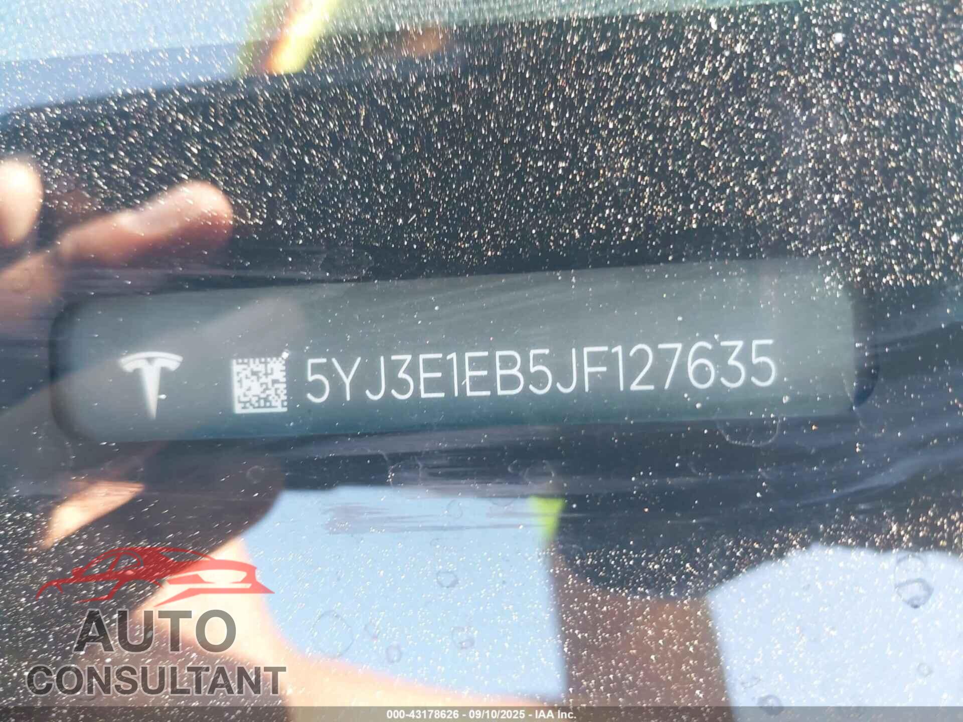 TESLA MODEL 3 2018 - 5YJ3E1EB5JF127635