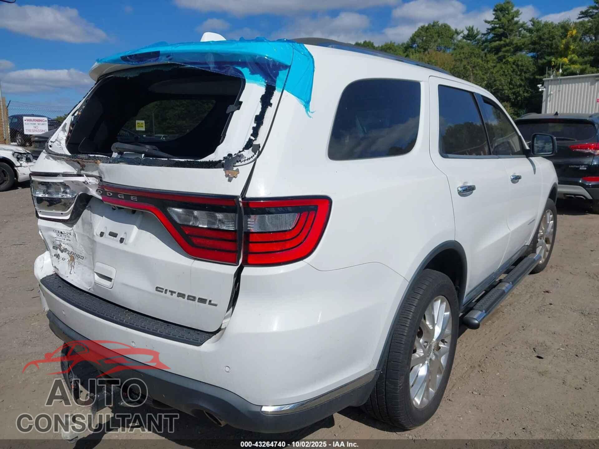 DODGE DURANGO 2015 - 1C4SDJET0FC147917