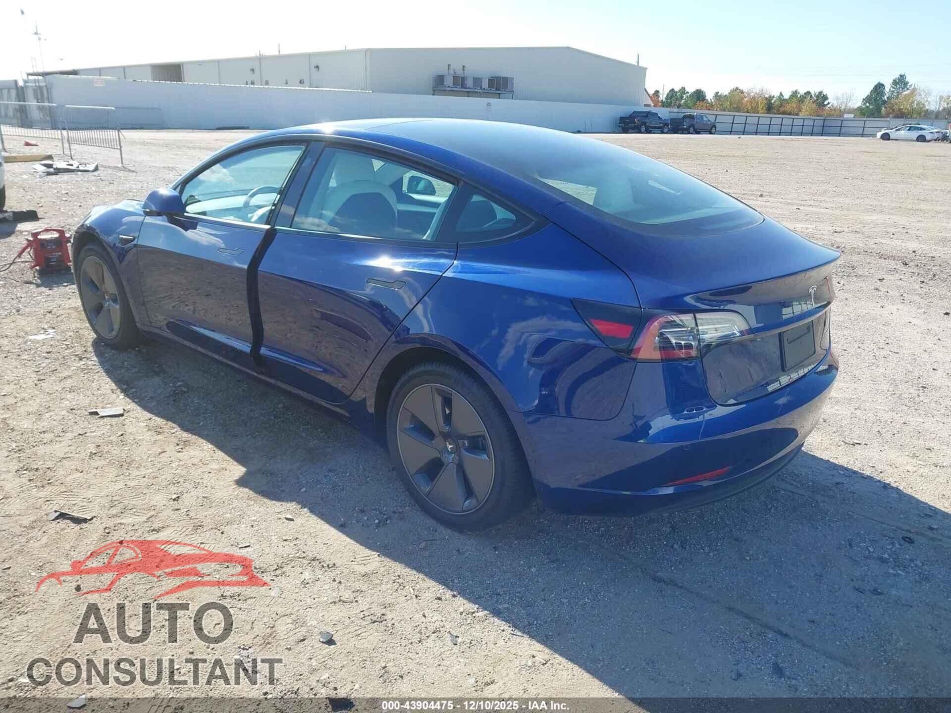 TESLA MODEL 3 2021 - 5YJ3E1EB7MF059696