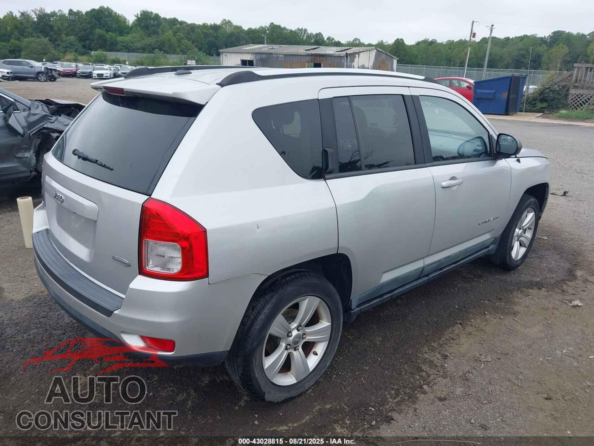 JEEP COMPASS 2011 - 1J4NF1FB7BD279133