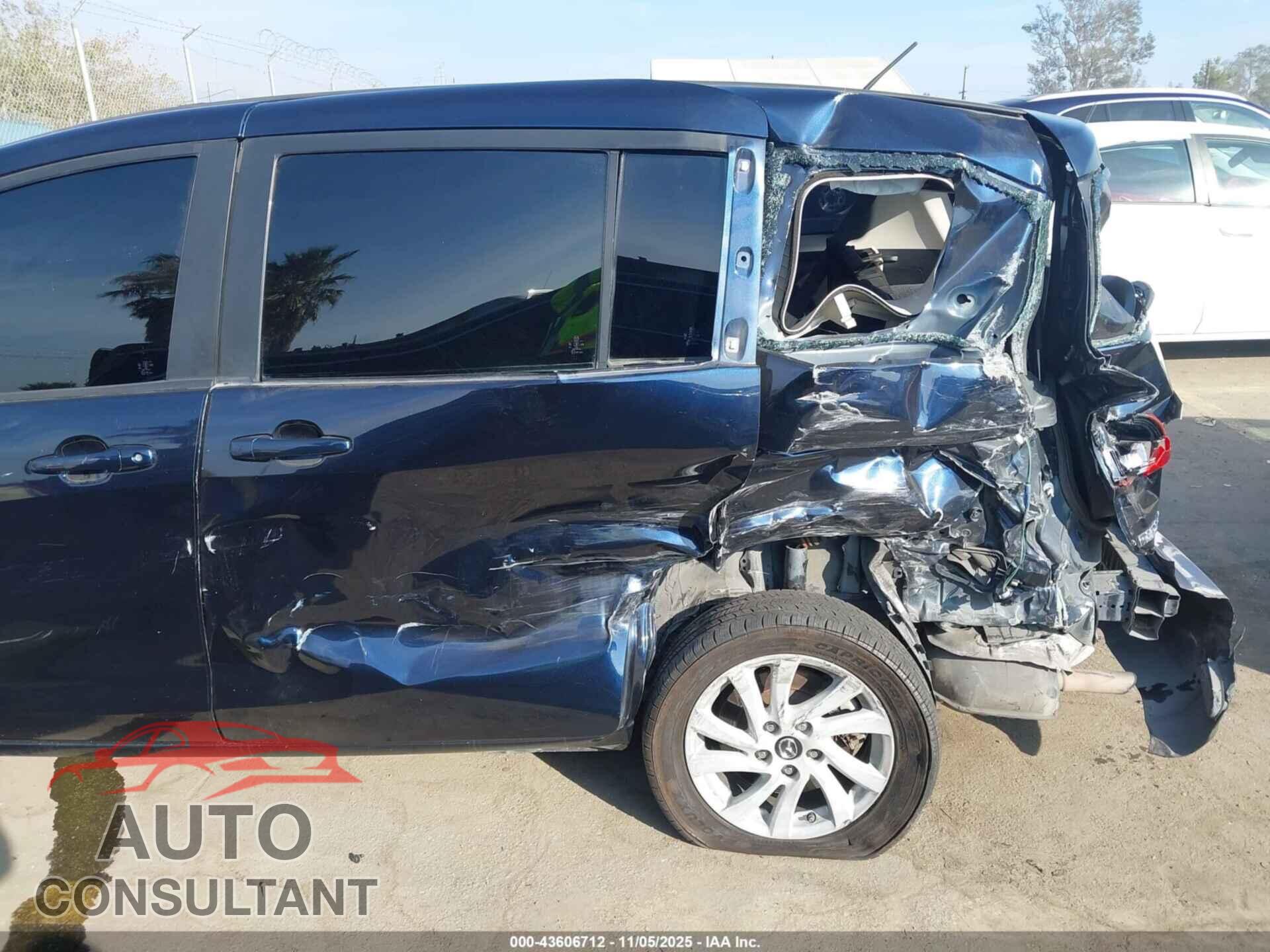 MAZDA MAZDA5 2015 - JM1CW2BL7F0182965