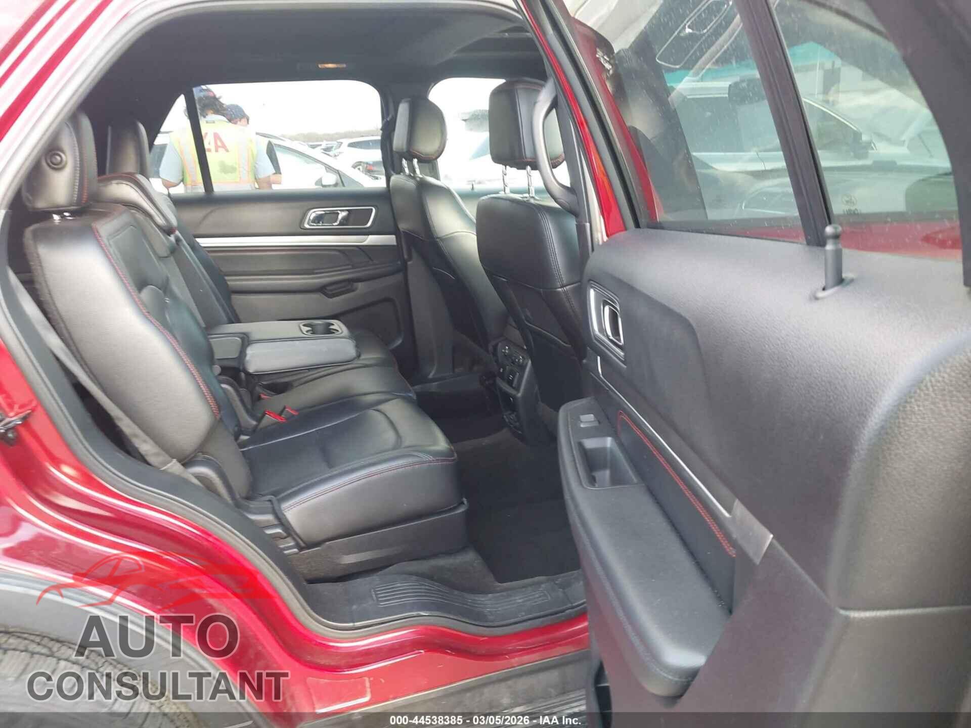 FORD EXPLORER 2016 - 1FM5K8GT2GGB41518