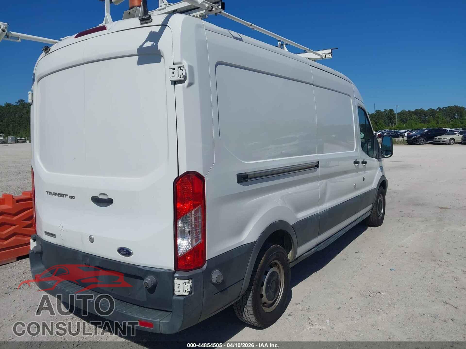 FORD TRANSIT-150 2016 - 1FTYE2CV4GKB07347