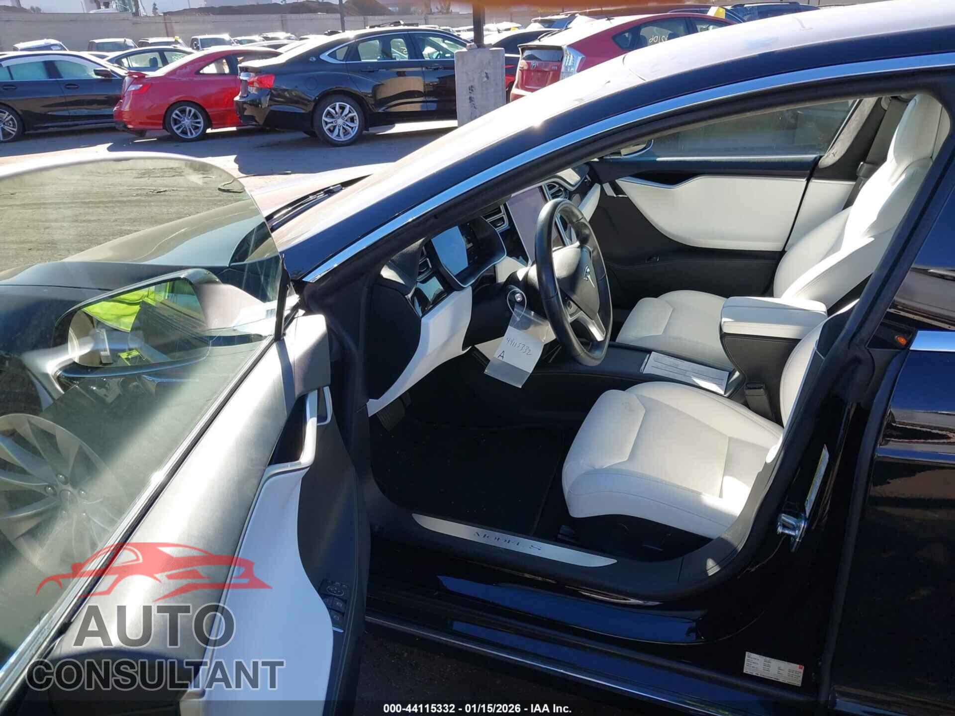 TESLA MODEL S 2017 - 5YJSA1E2XHF193387