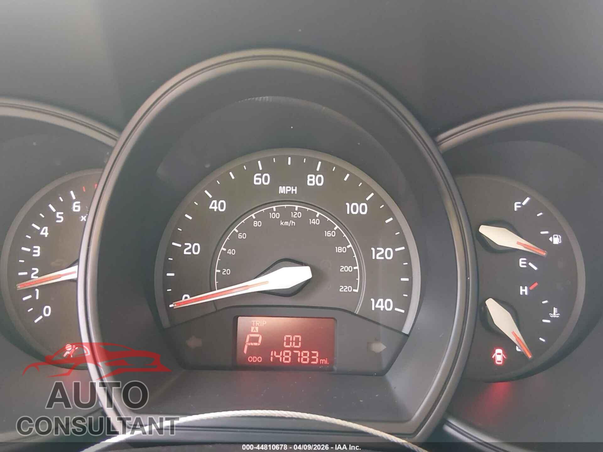KIA RIO 2014 - KNADM4A39E6370449
