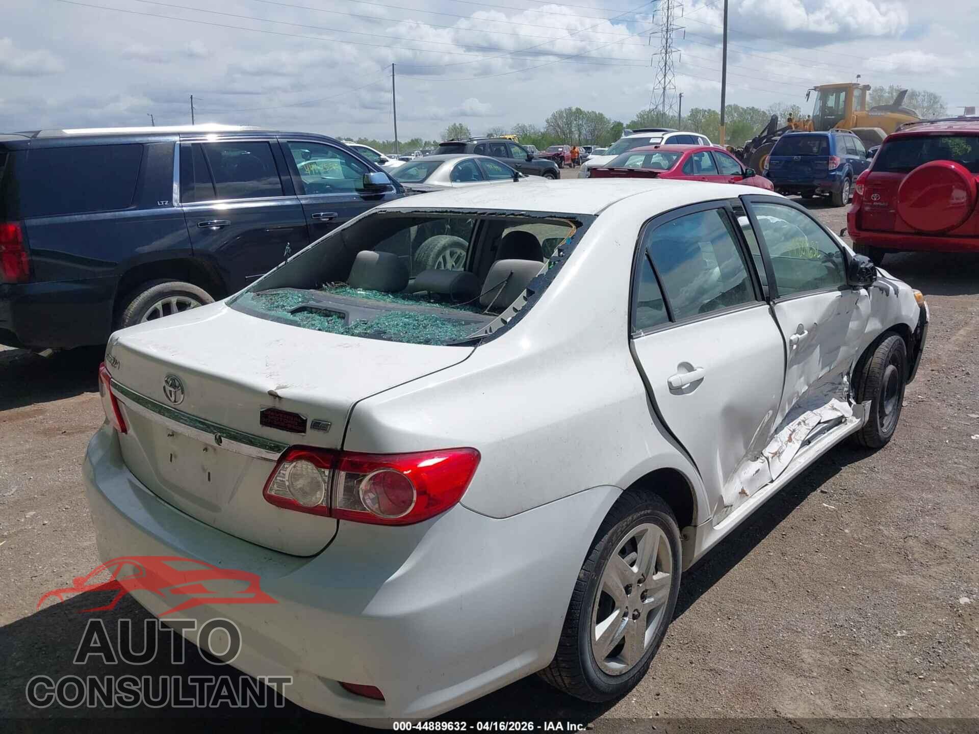 TOYOTA COROLLA 2013 - 2T1BU4EEXDC014833