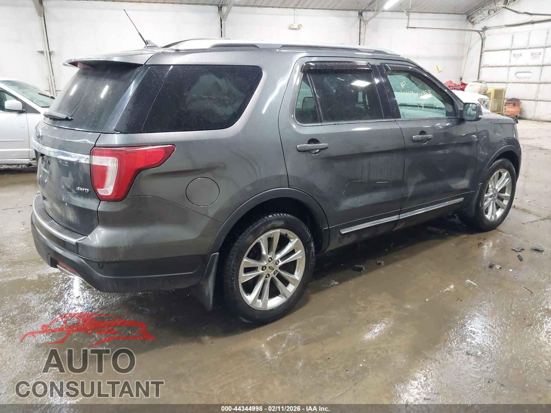 FORD EXPLORER 2018 - 1FM5K8D88JGA53368