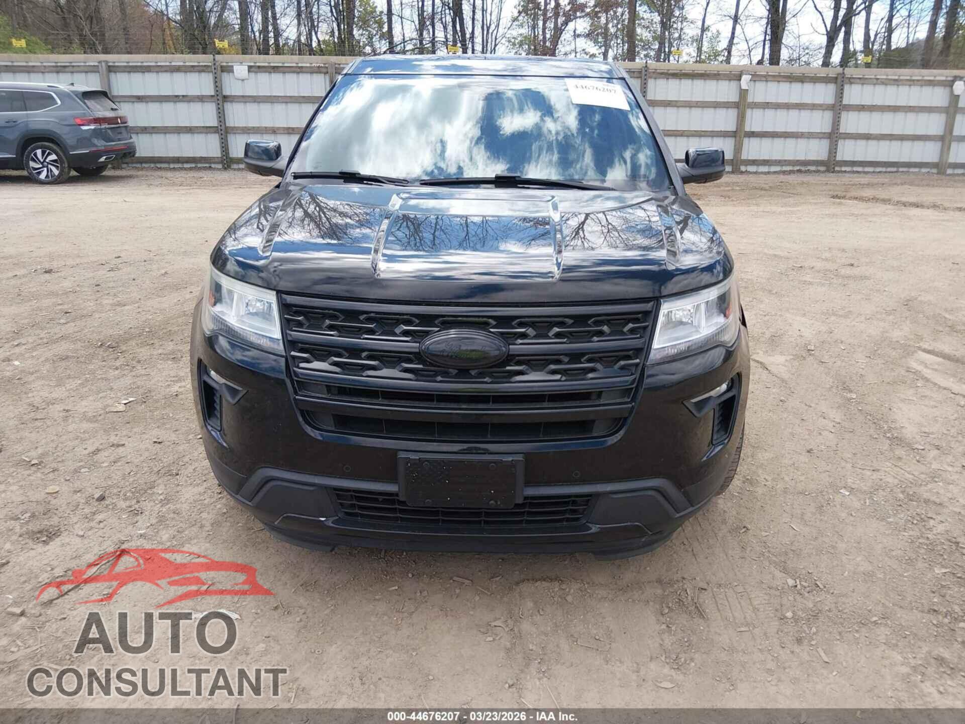 FORD EXPLORER 2018 - 1FM5K7D83JGB40279