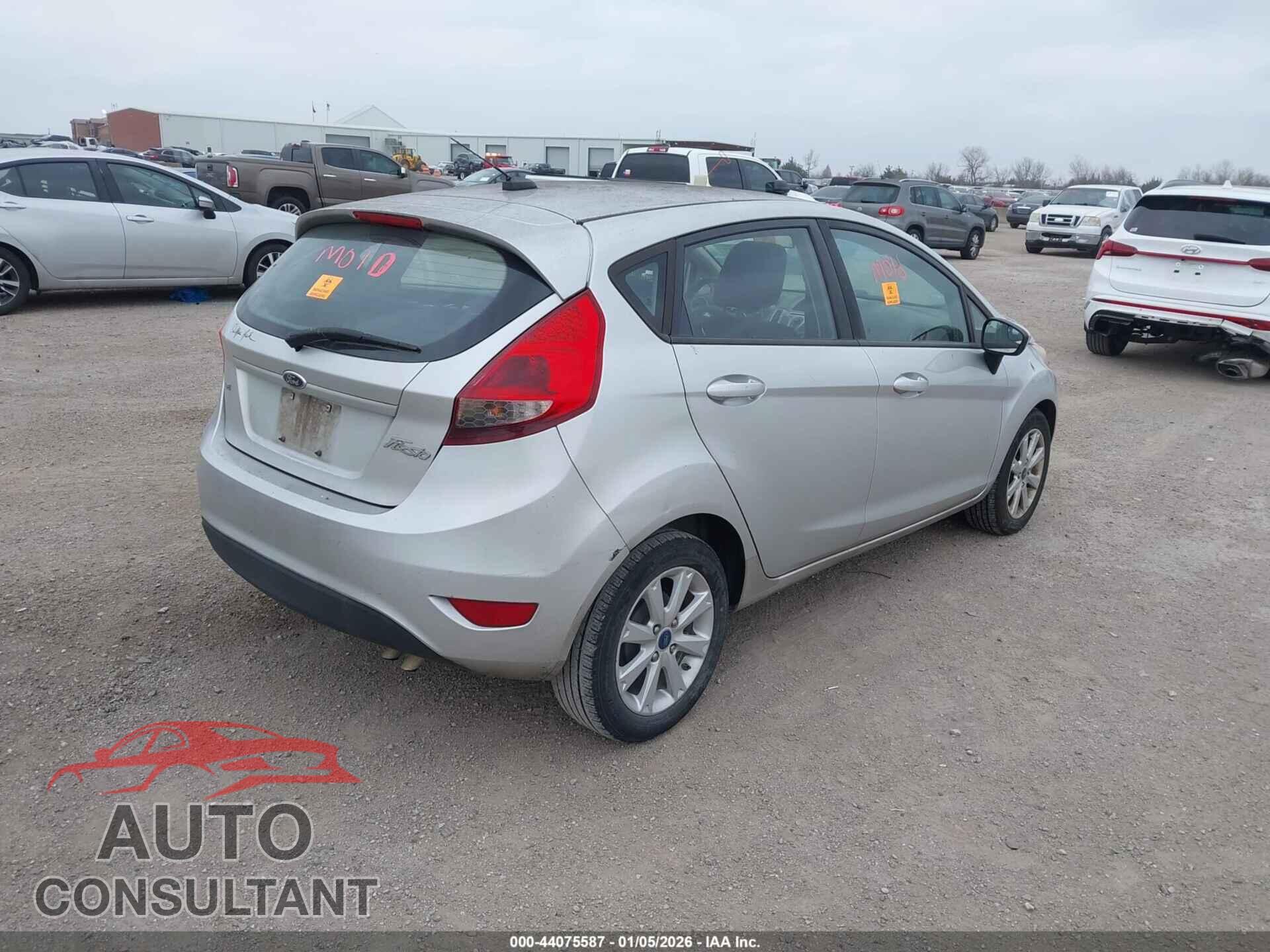 FORD FIESTA 2012 - 3FADP4EJ2CM153587