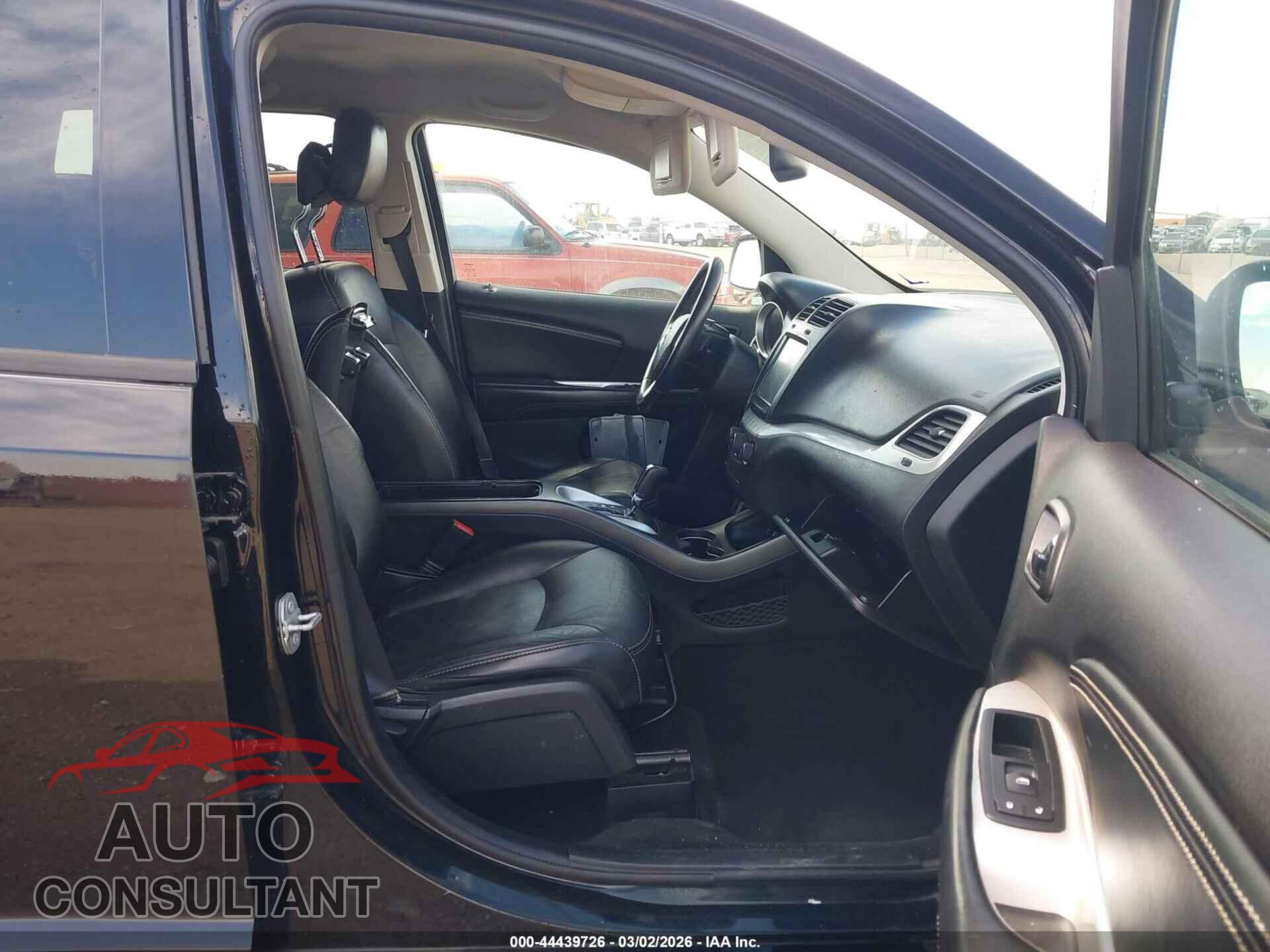 DODGE JOURNEY 2015 - 3C4PDCBB2FT723444