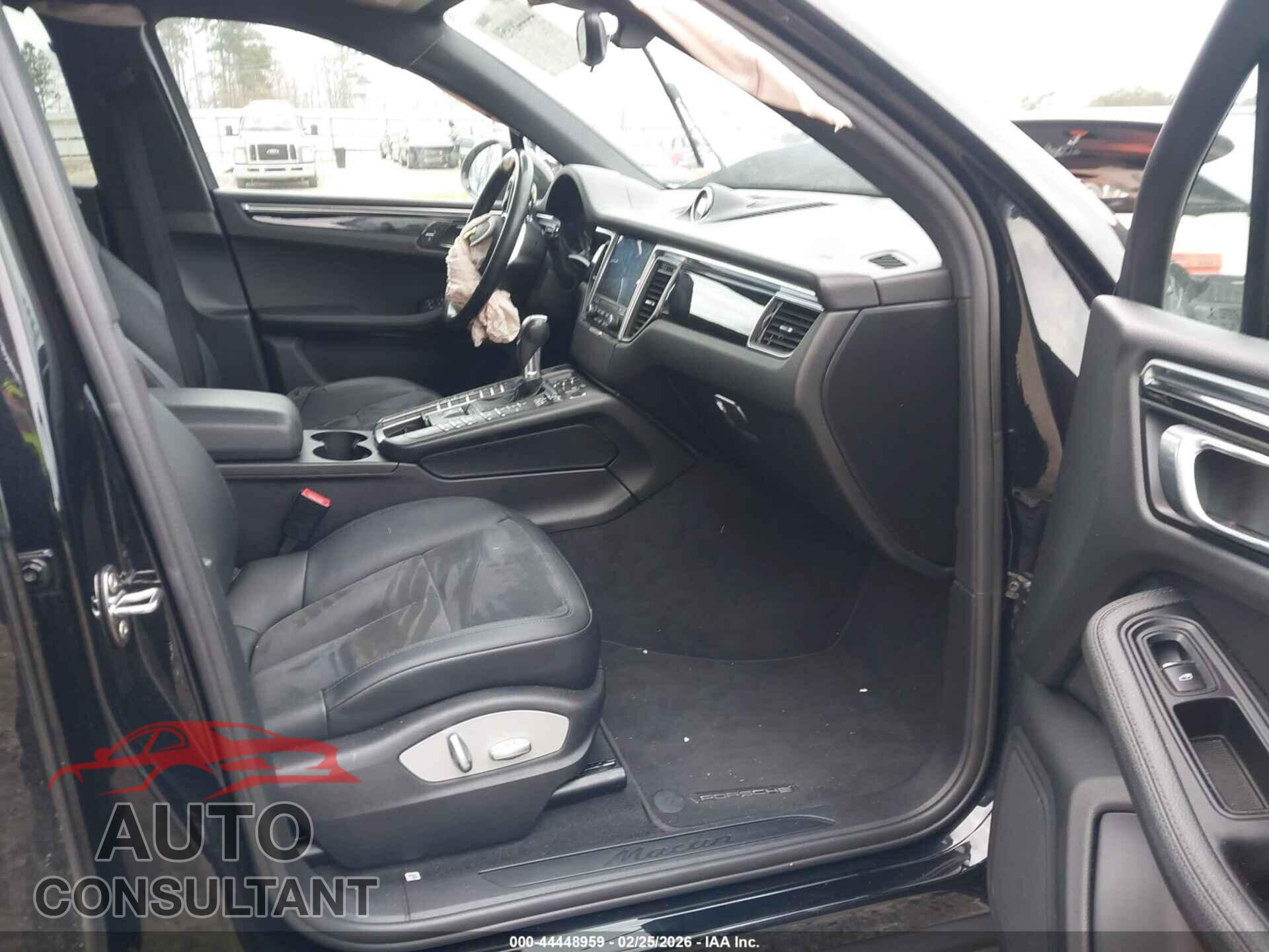 PORSCHE MACAN 2018 - WP1AA2A55JLB22861