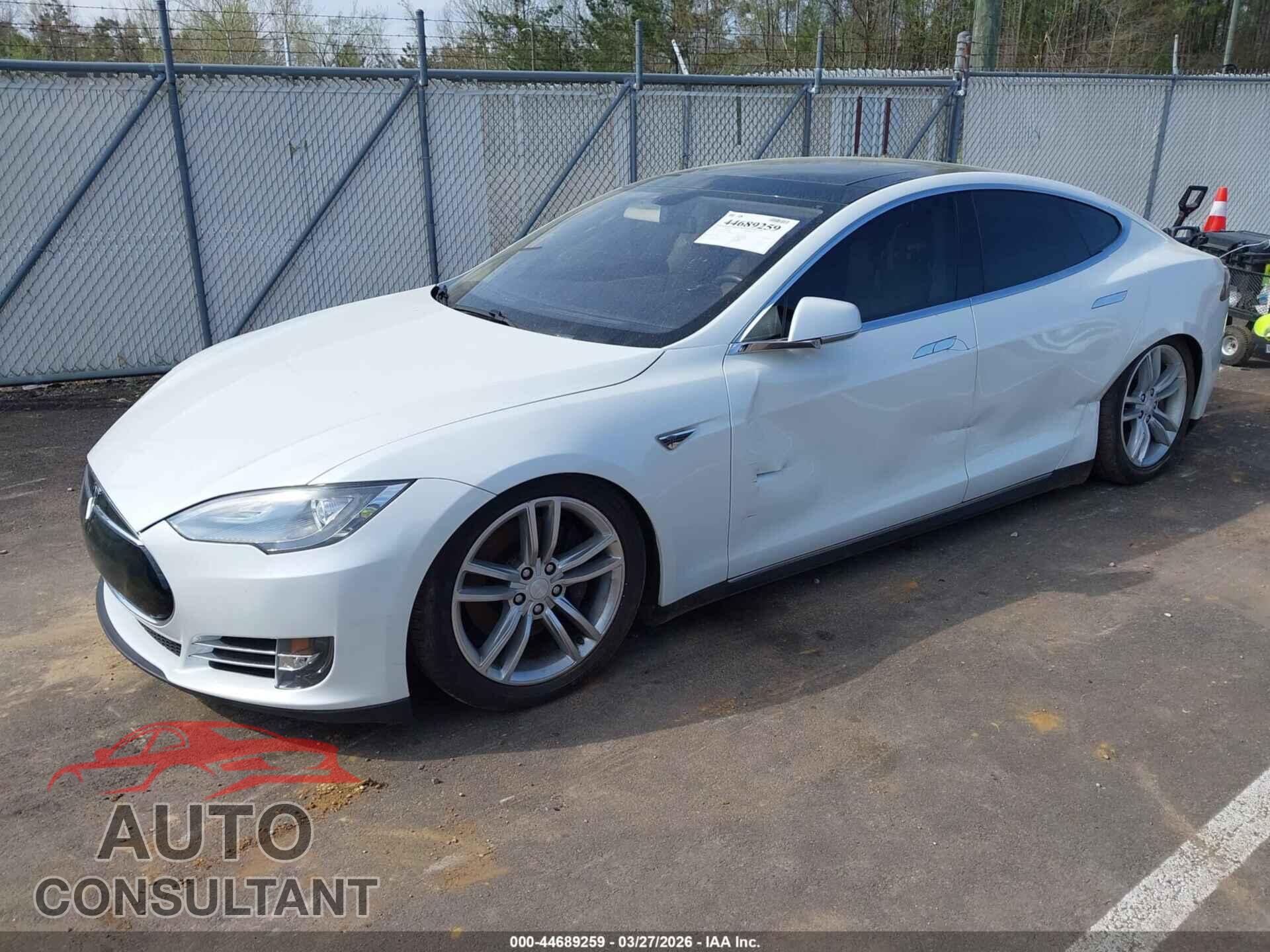 TESLA MODEL S 2013 - 5YJSA1DN2DFP26998