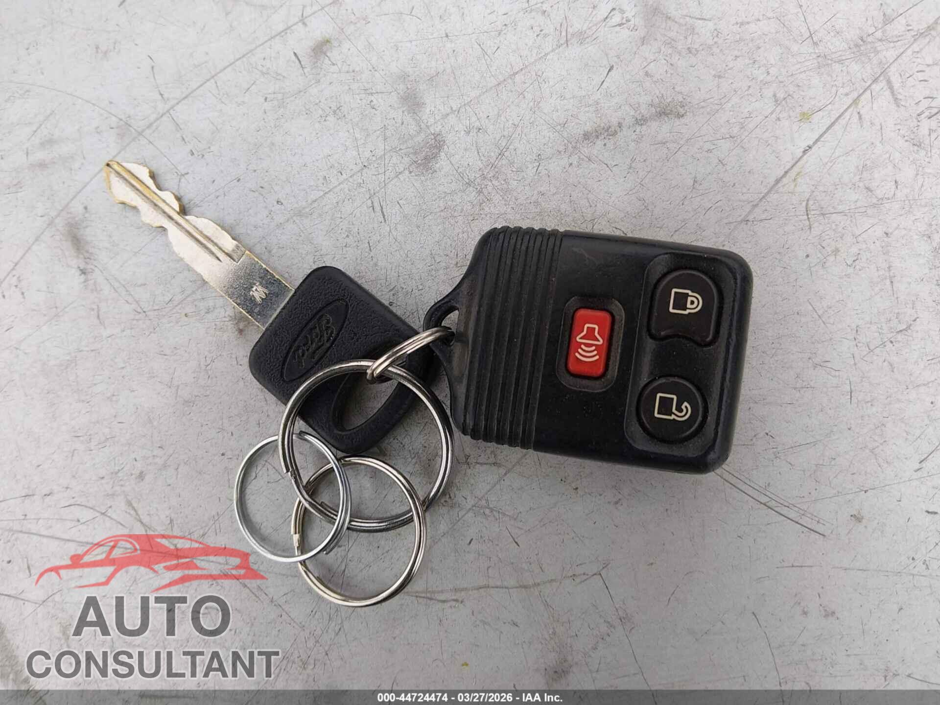 FORD E-150 2011 - 1FDNE1BW0BDA10257