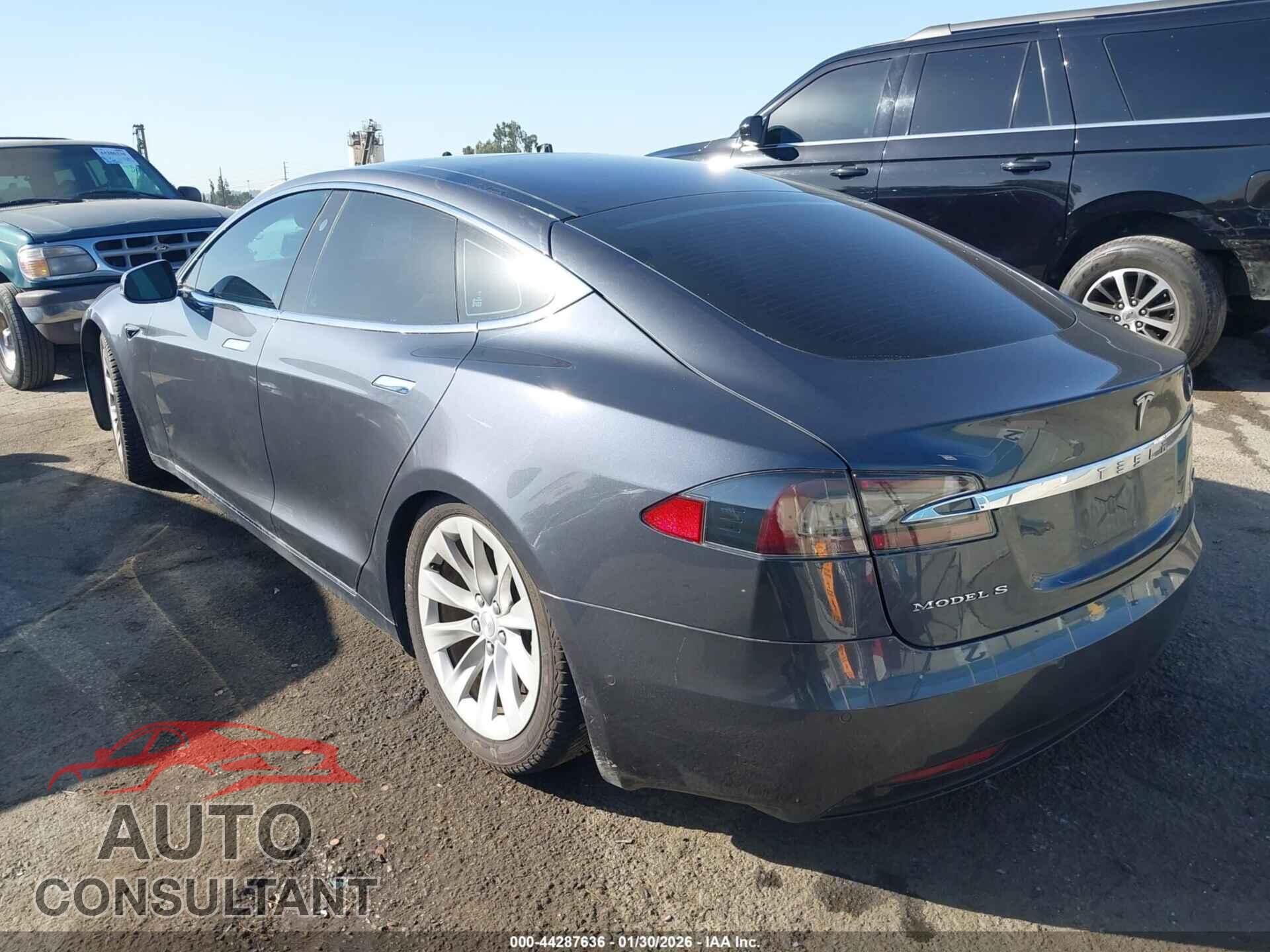 TESLA MODEL S 2016 - 5YJSA1E2XGF173218