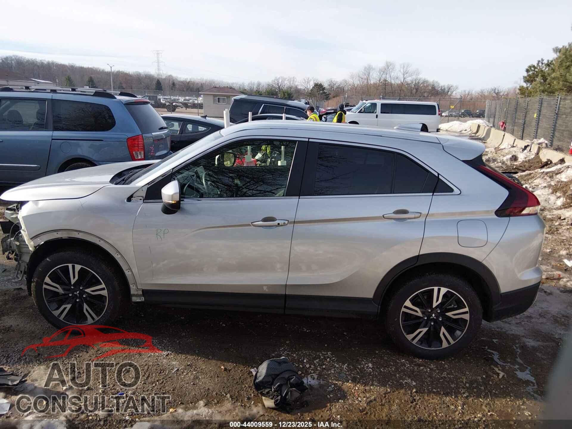 MITSUBISHI ECLIPSE CROSS 2024 - JA4ATWAA3RZ074196