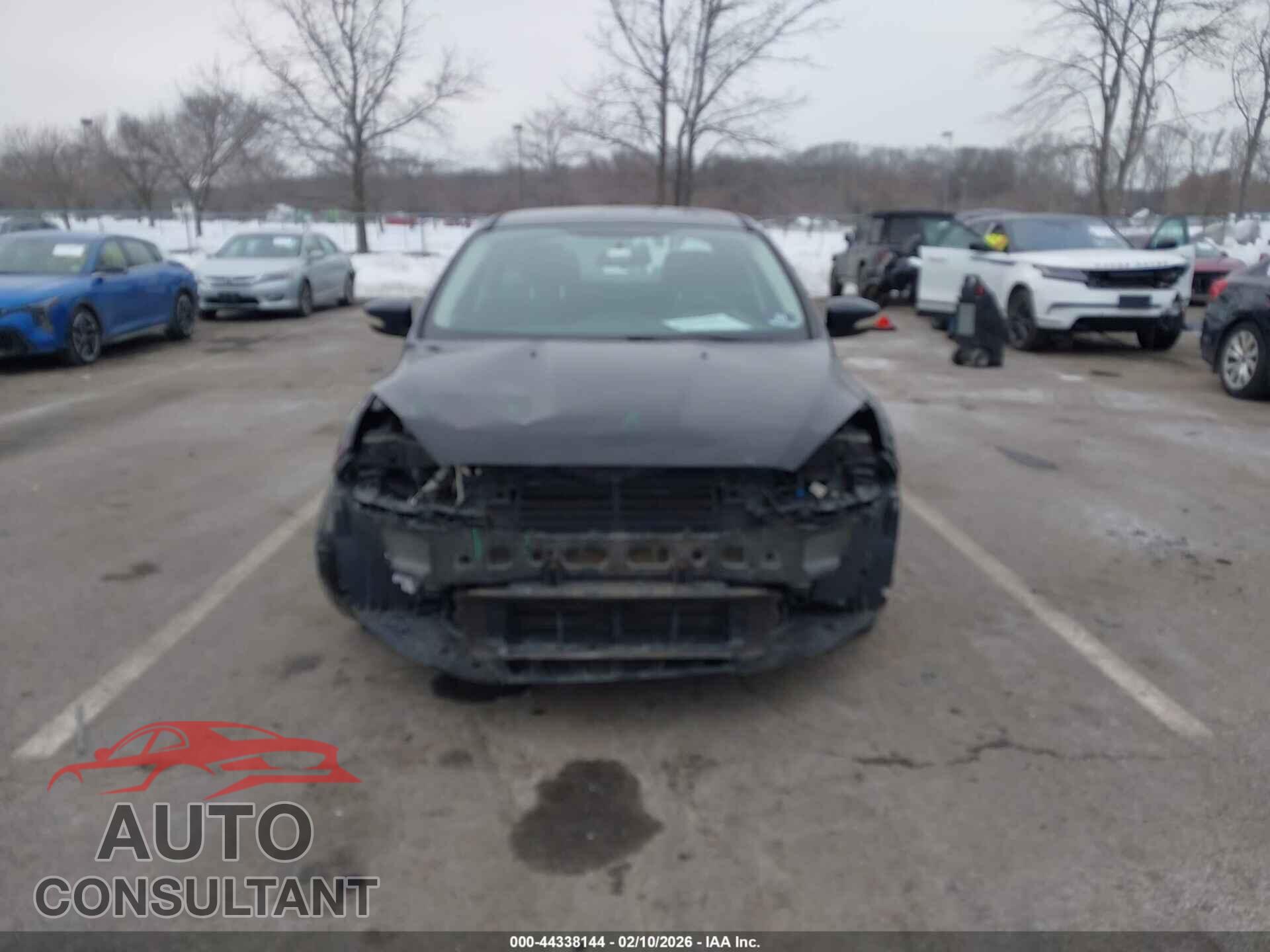 FORD FOCUS 2017 - 1FADP3F2XHL334639