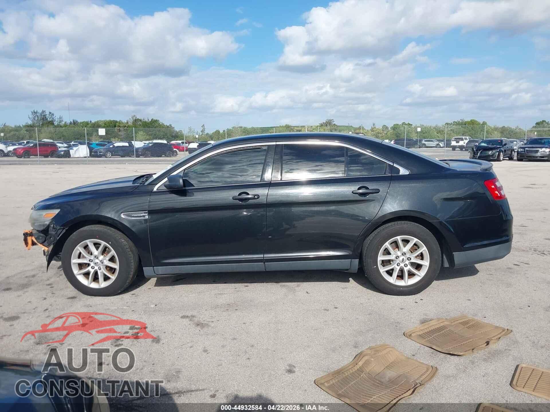 FORD TAURUS 2014 - 1FAHP2D88EG138125
