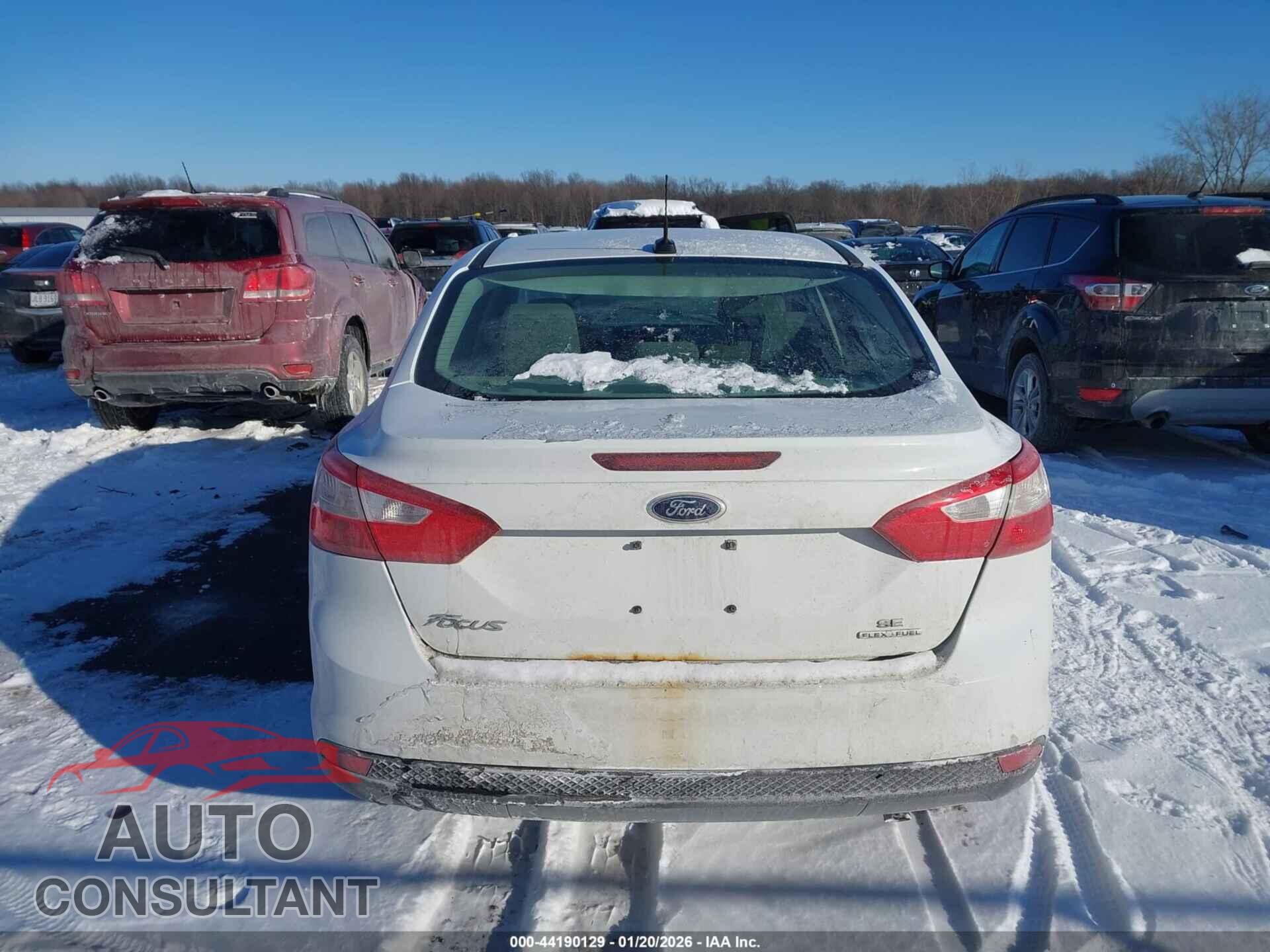 FORD FOCUS 2014 - 1FADP3F2XEL412087
