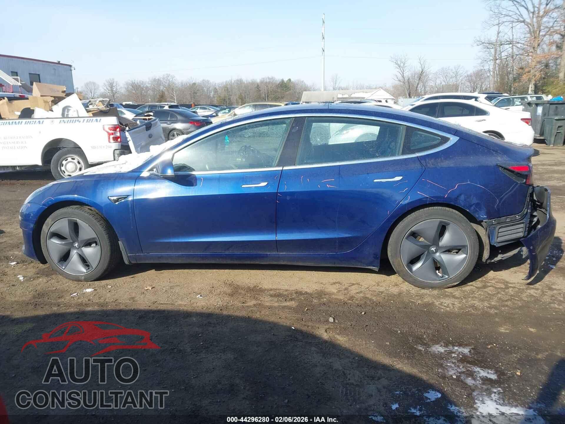 TESLA MODEL 3 2018 - 5YJ3E1EA1JF038443