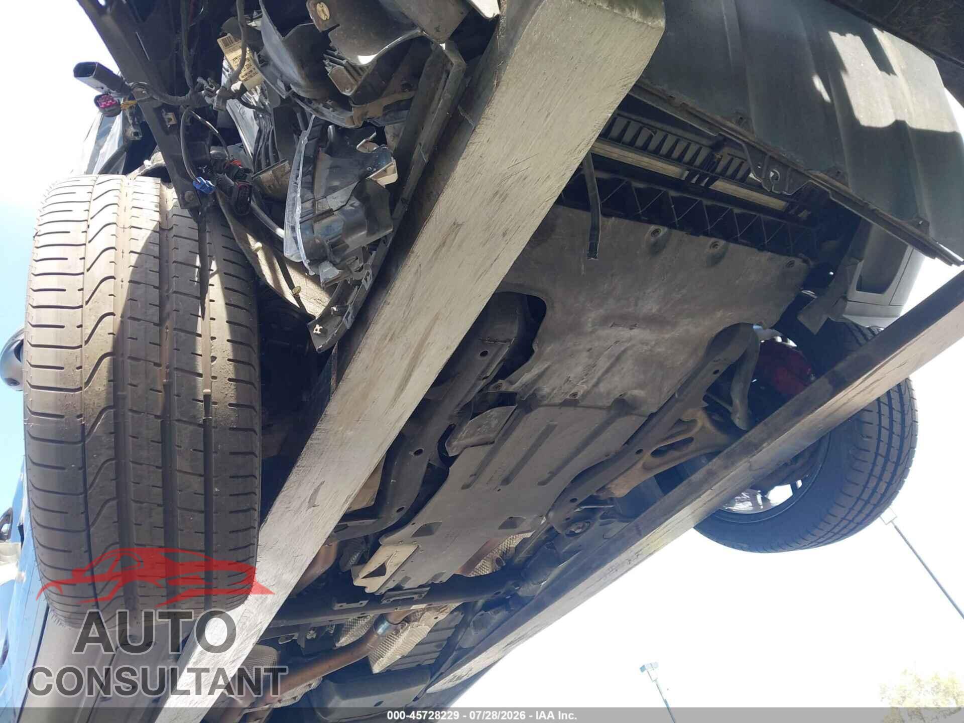 PORSCHE CAYENNE 2016 - WP1AC2A21GLA88877
