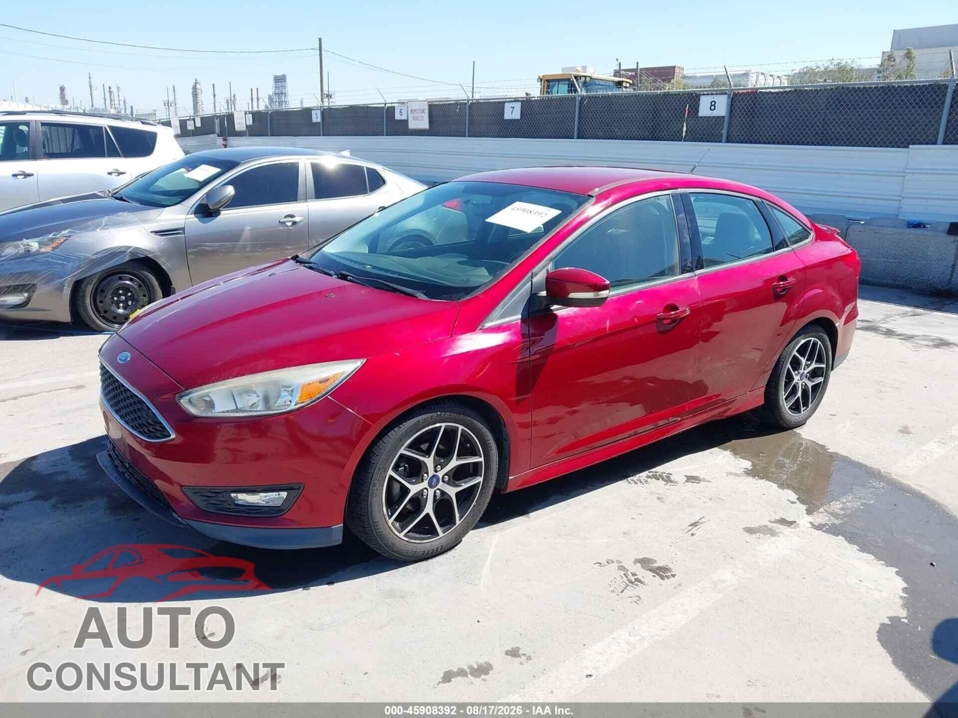 FORD FOCUS 2015 - 1FADP3F21FL221823