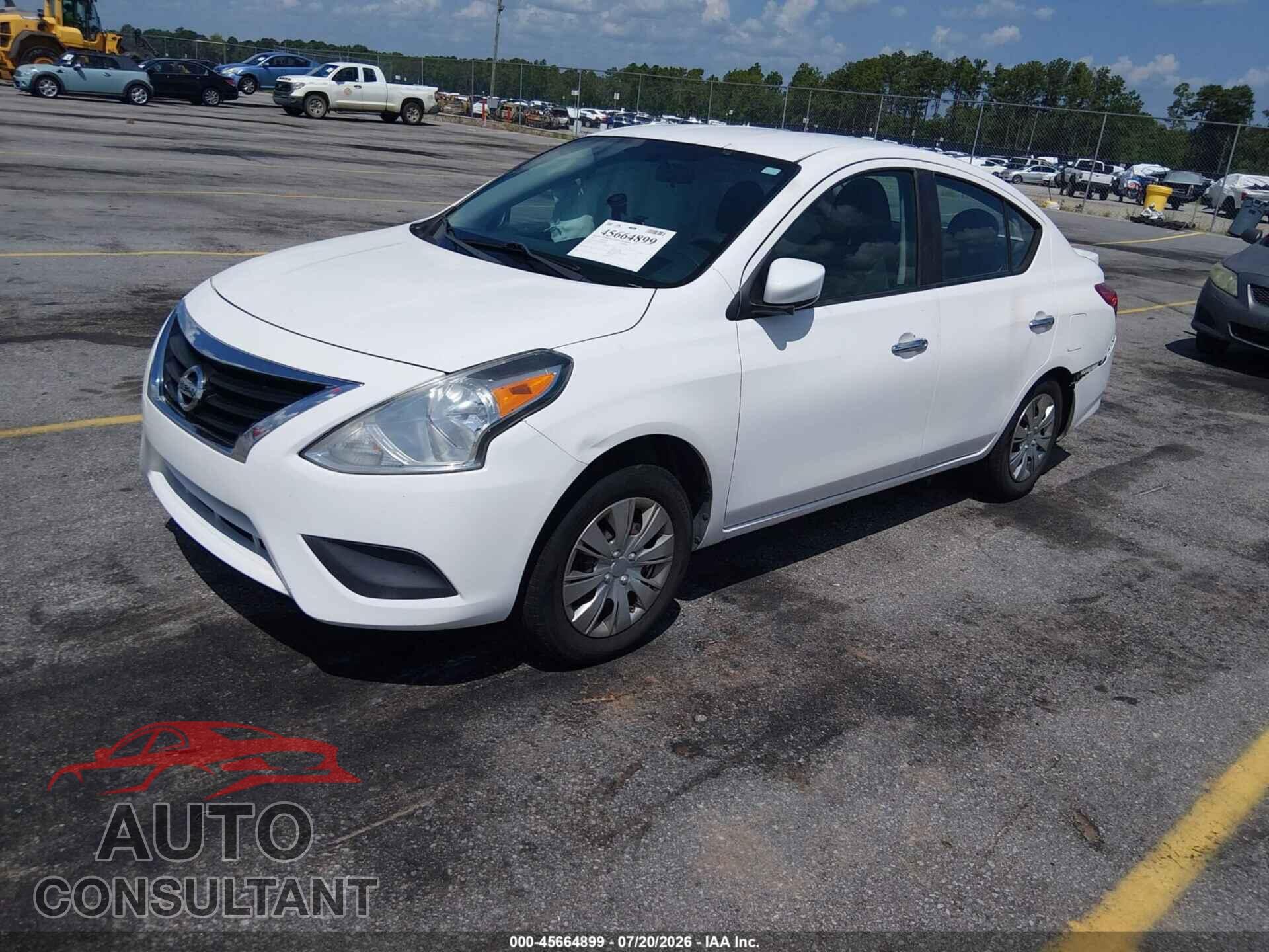 NISSAN VERSA 2017 - 3N1CN7AP3HL815586