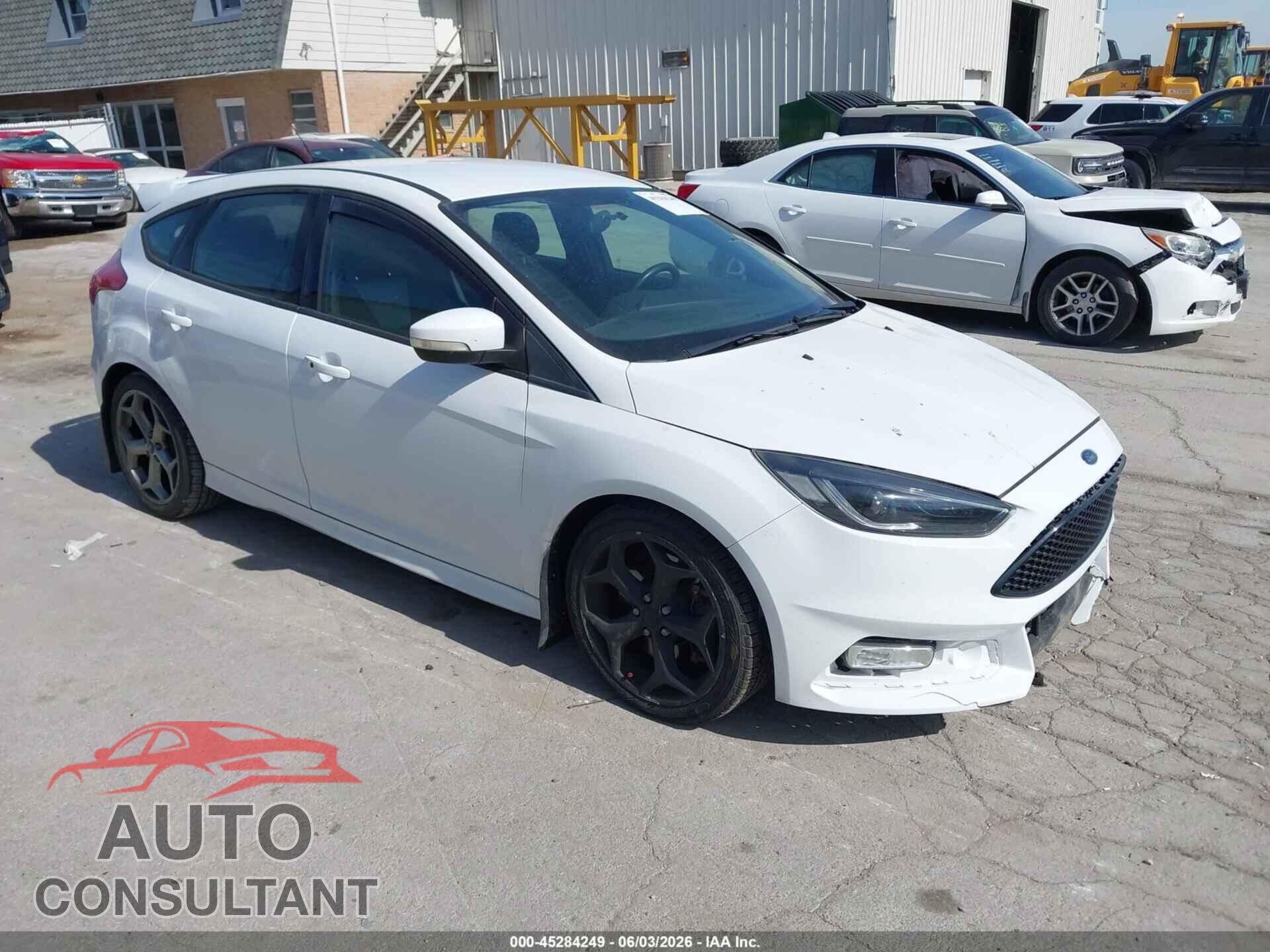 FORD FOCUS ST 2017 - 1FADP3L95HL208237