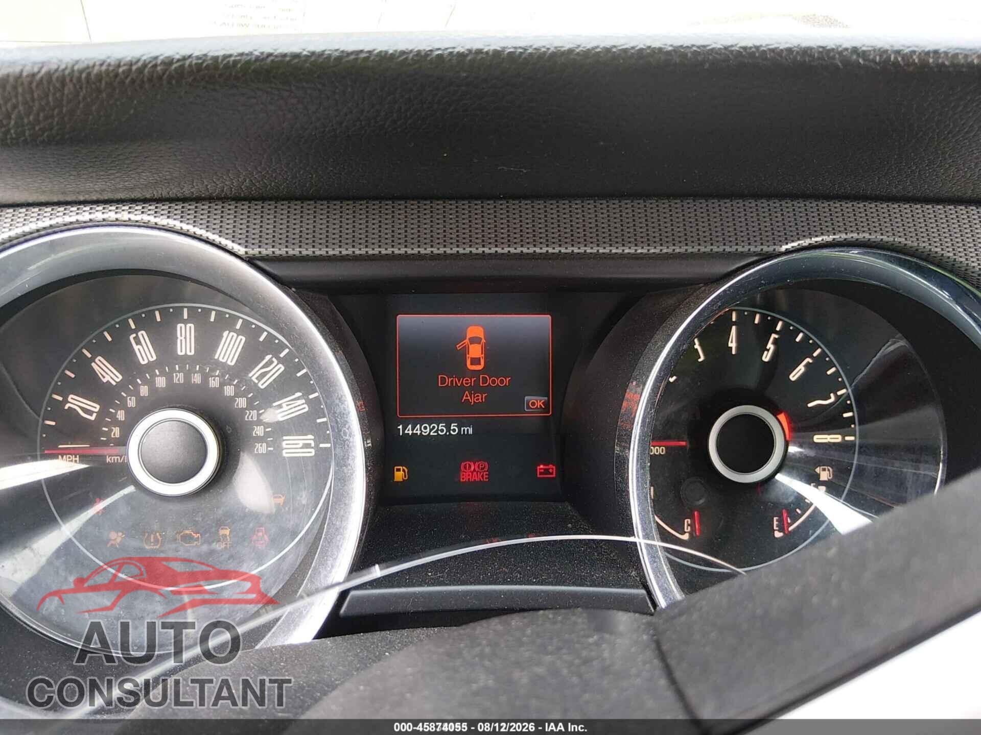 FORD MUSTANG 2014 - 1ZVBP8CF2E5221237