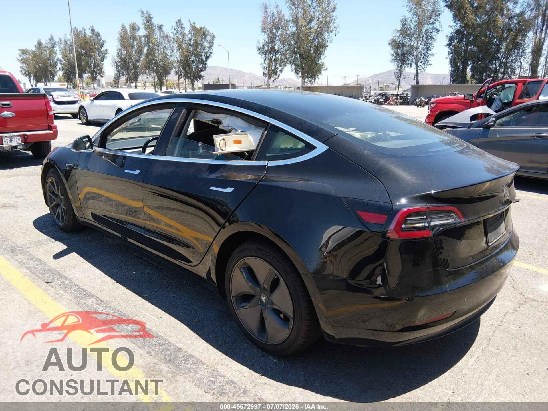 TESLA MODEL 3 2018 - 5YJ3E1EA8JF173211