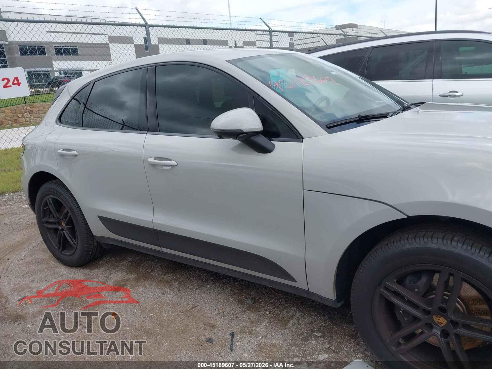 PORSCHE MACAN 2021 - WP1AA2A55MLB13064