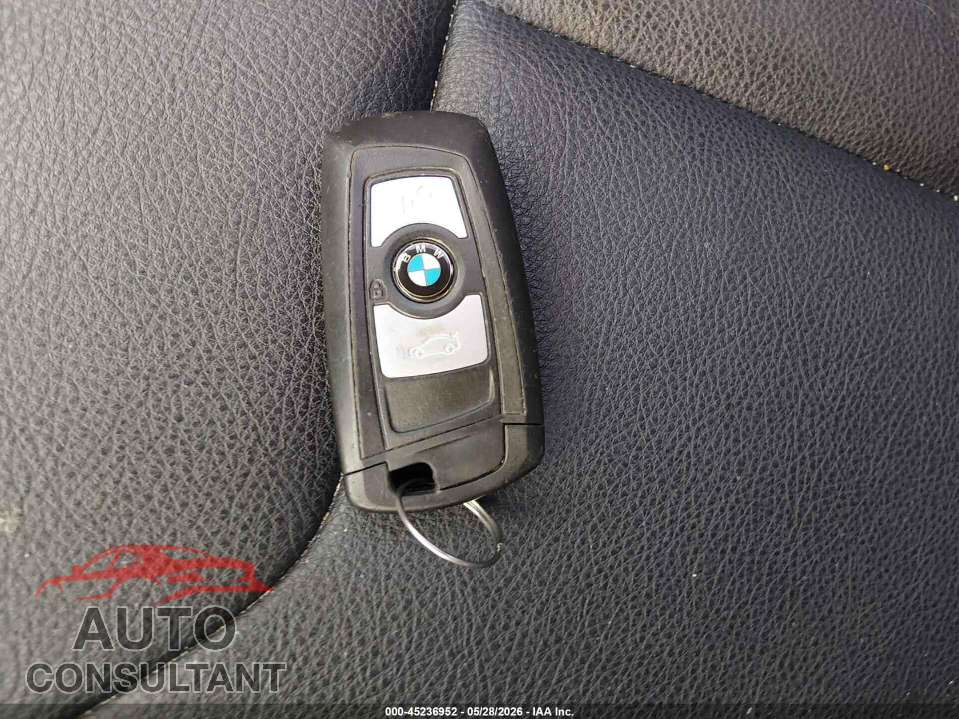 BMW 320I 2014 - WBA3C3C56EF986987