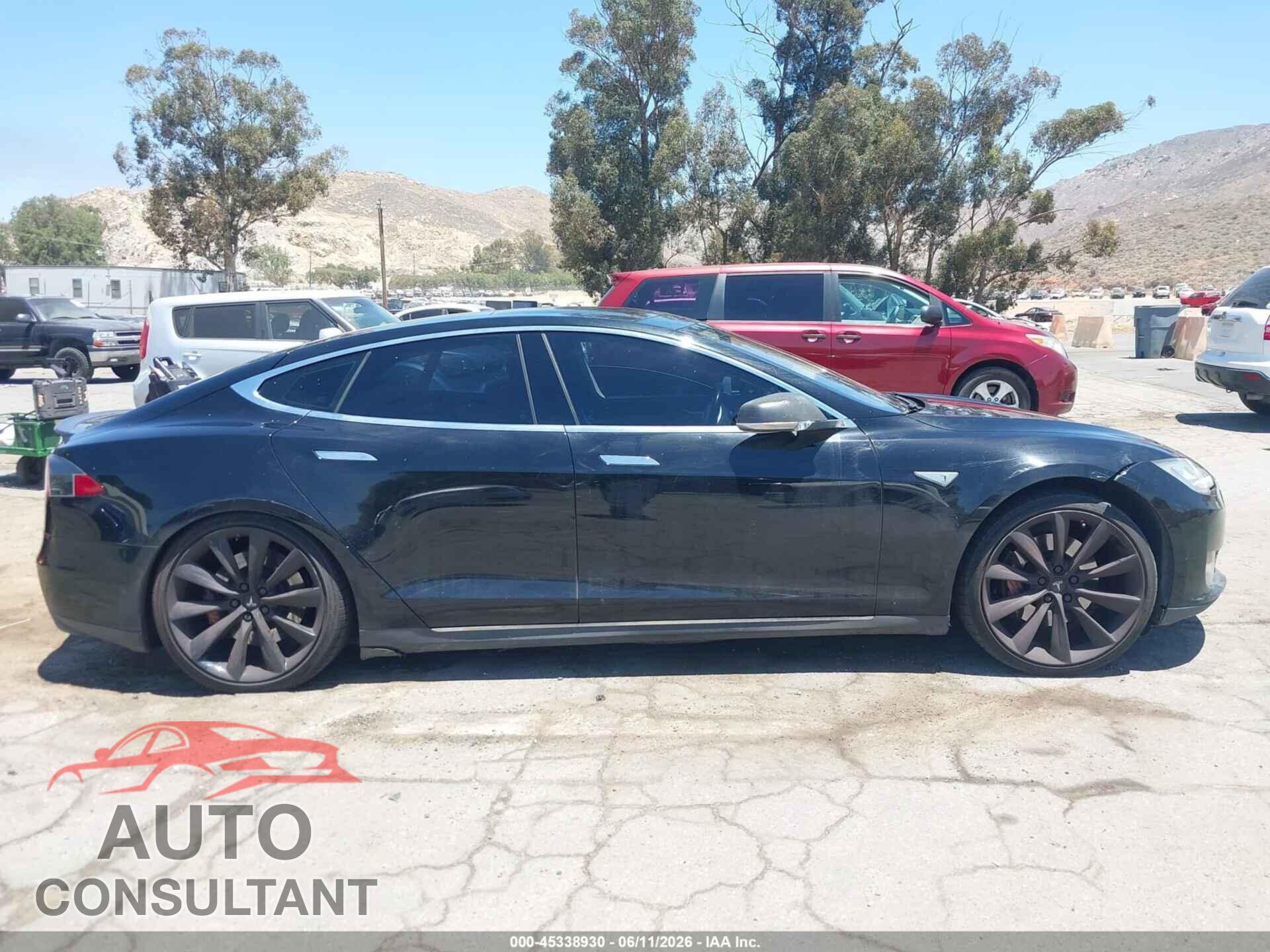 TESLA MODEL S 2012 - 5YJSA1DP6CFS00082