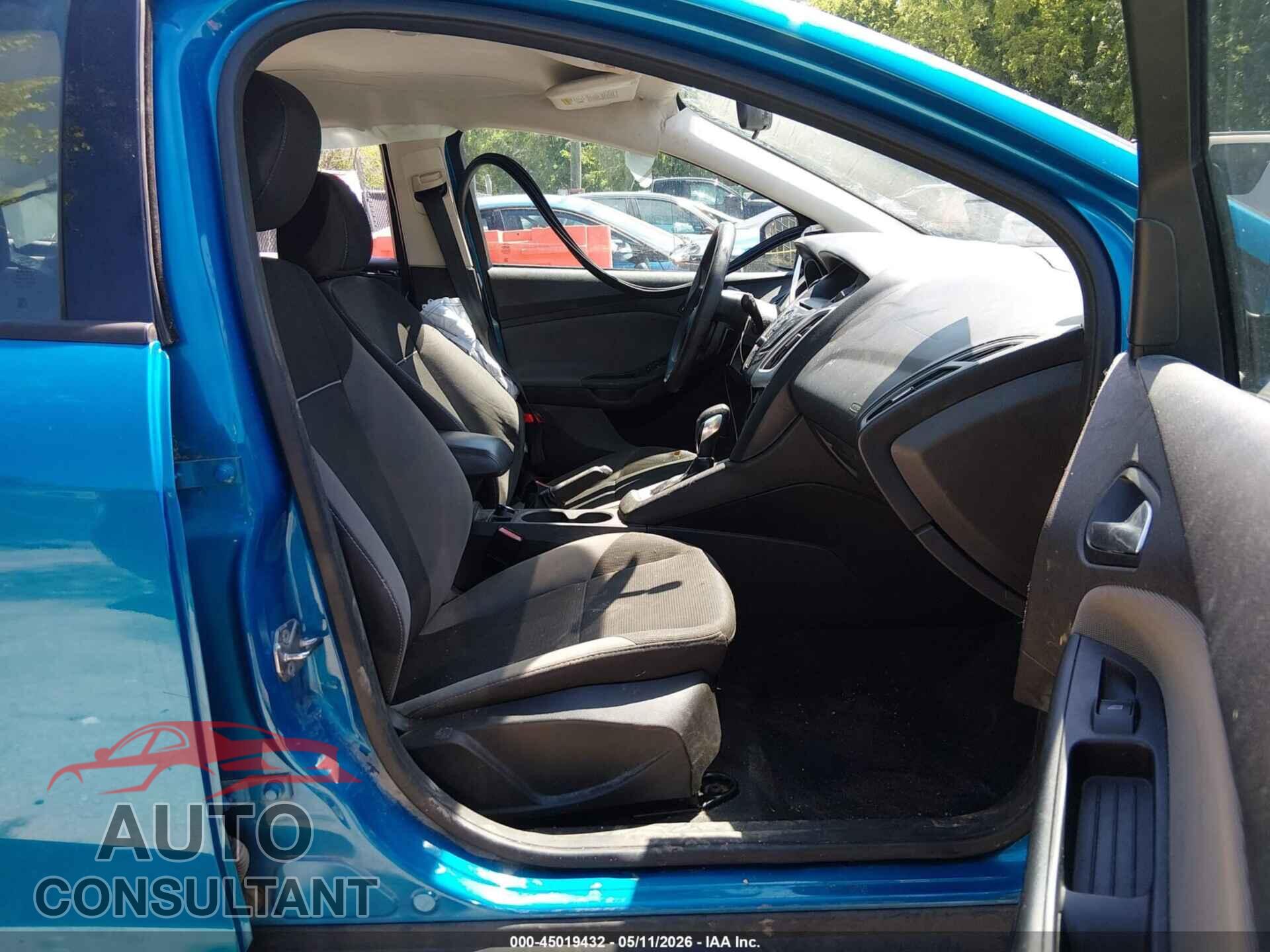 FORD FOCUS 2013 - 1FADP3F23DL123762