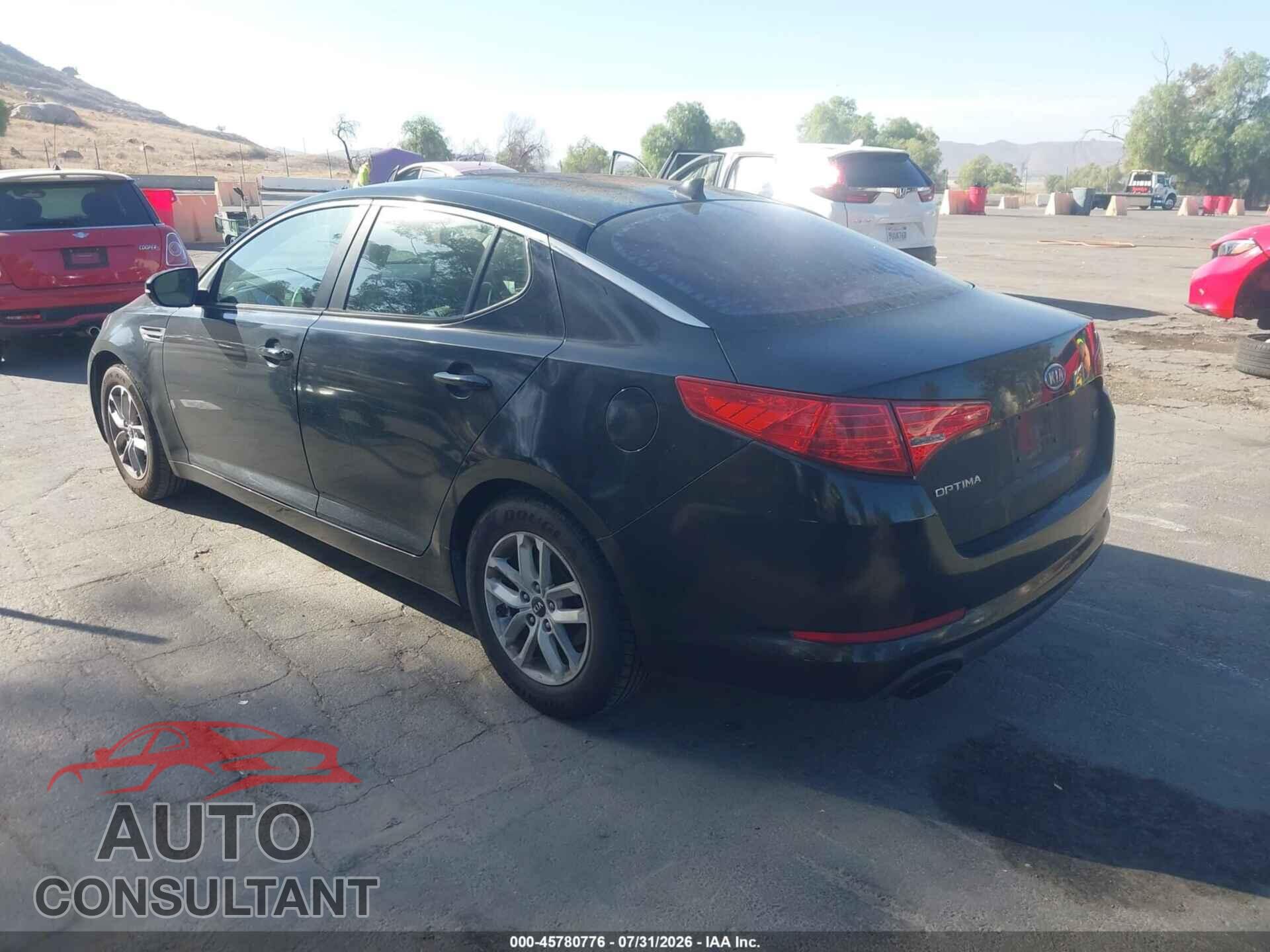 KIA OPTIMA 2011 - KNAGM4A74B5155126