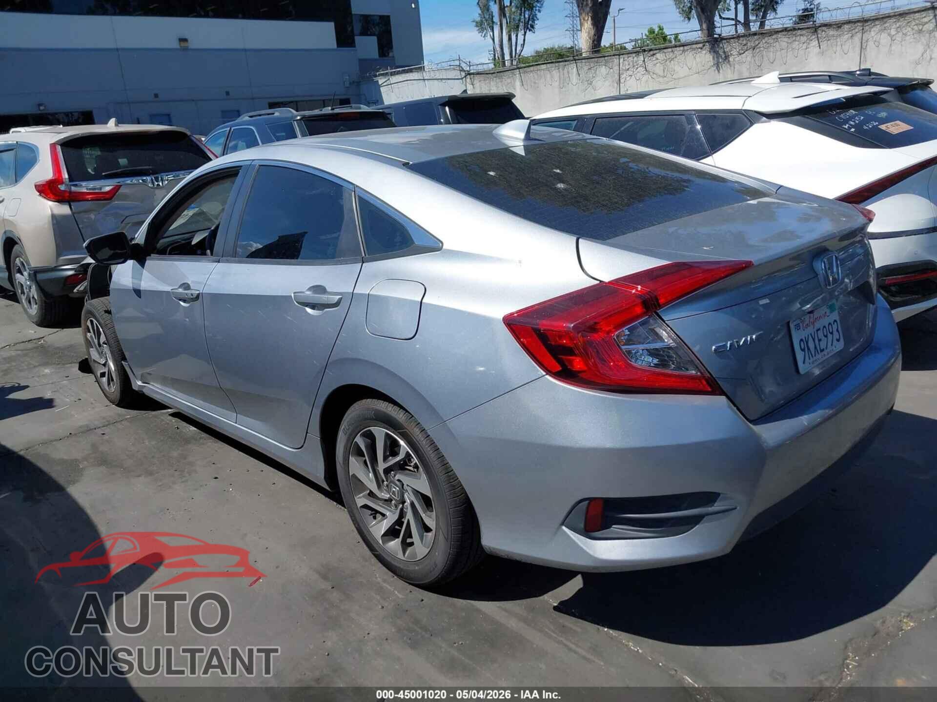 HONDA CIVIC 2017 - 19XFC2F70HE051325