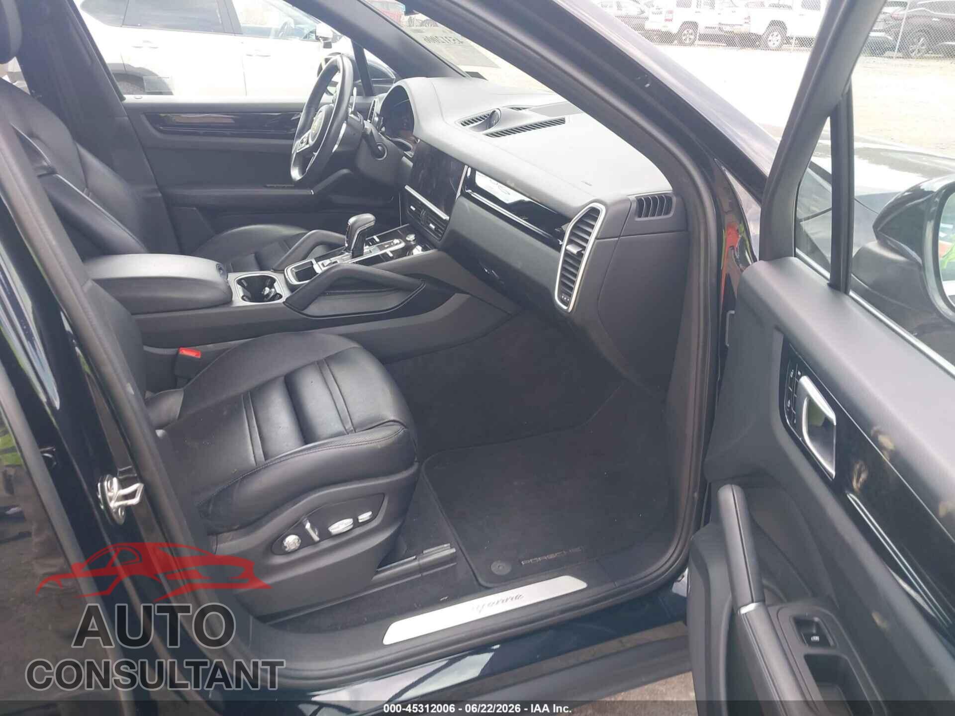 PORSCHE CAYENNE 2021 - WP1AA2AY1MDA05786