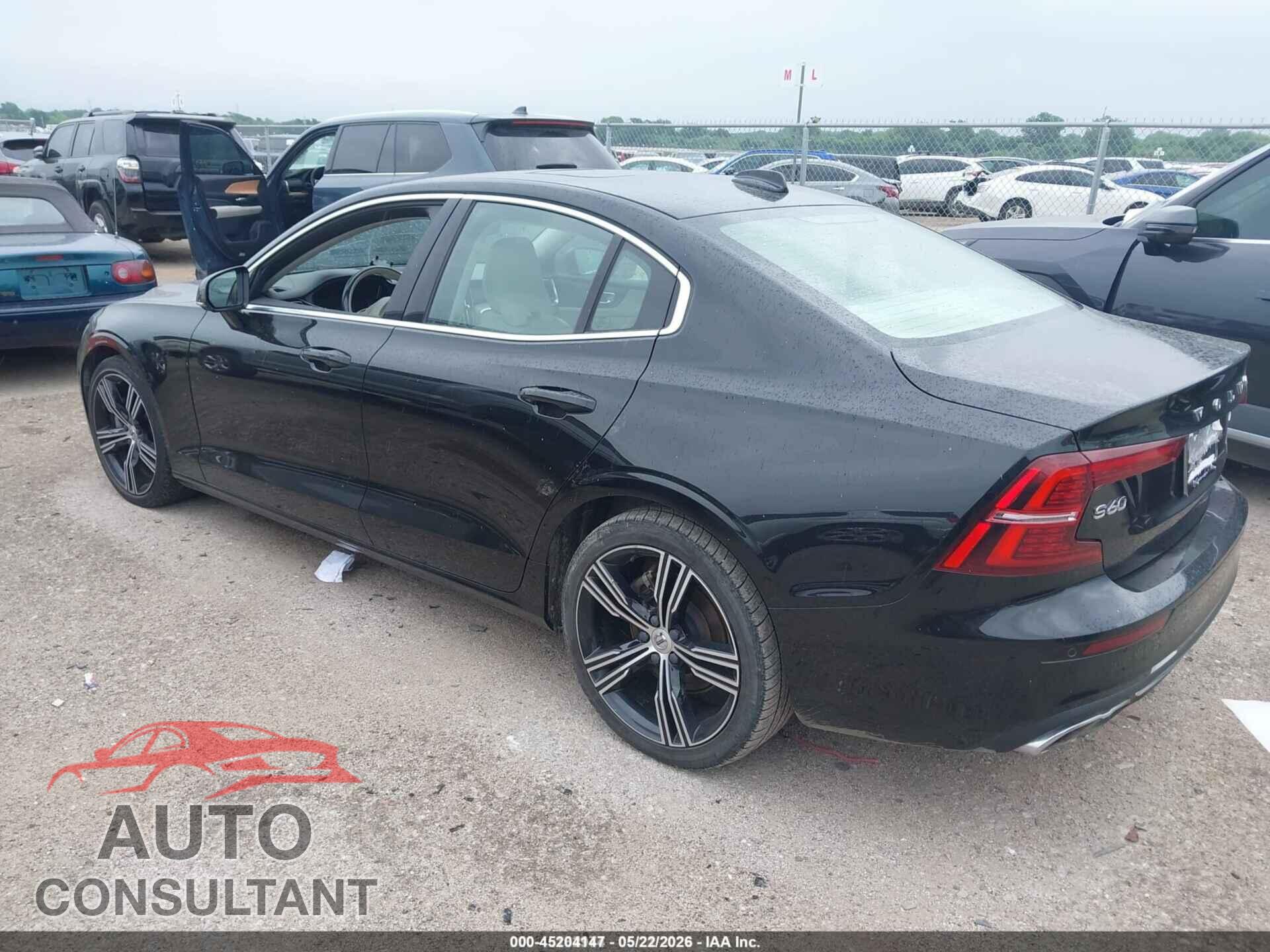 VOLVO S60 2021 - 7JR102FL5MG094277