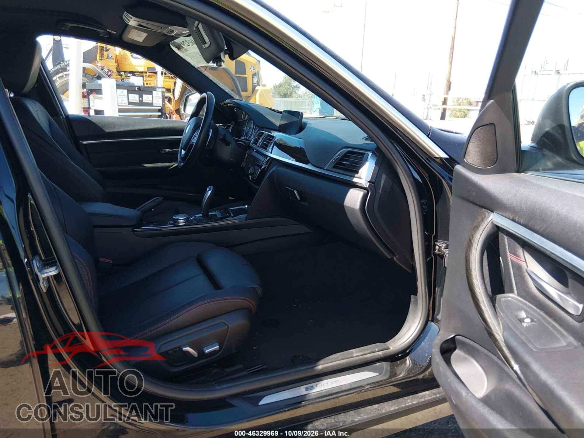 BMW 330E 2017 - WBA8E1C59HK895132