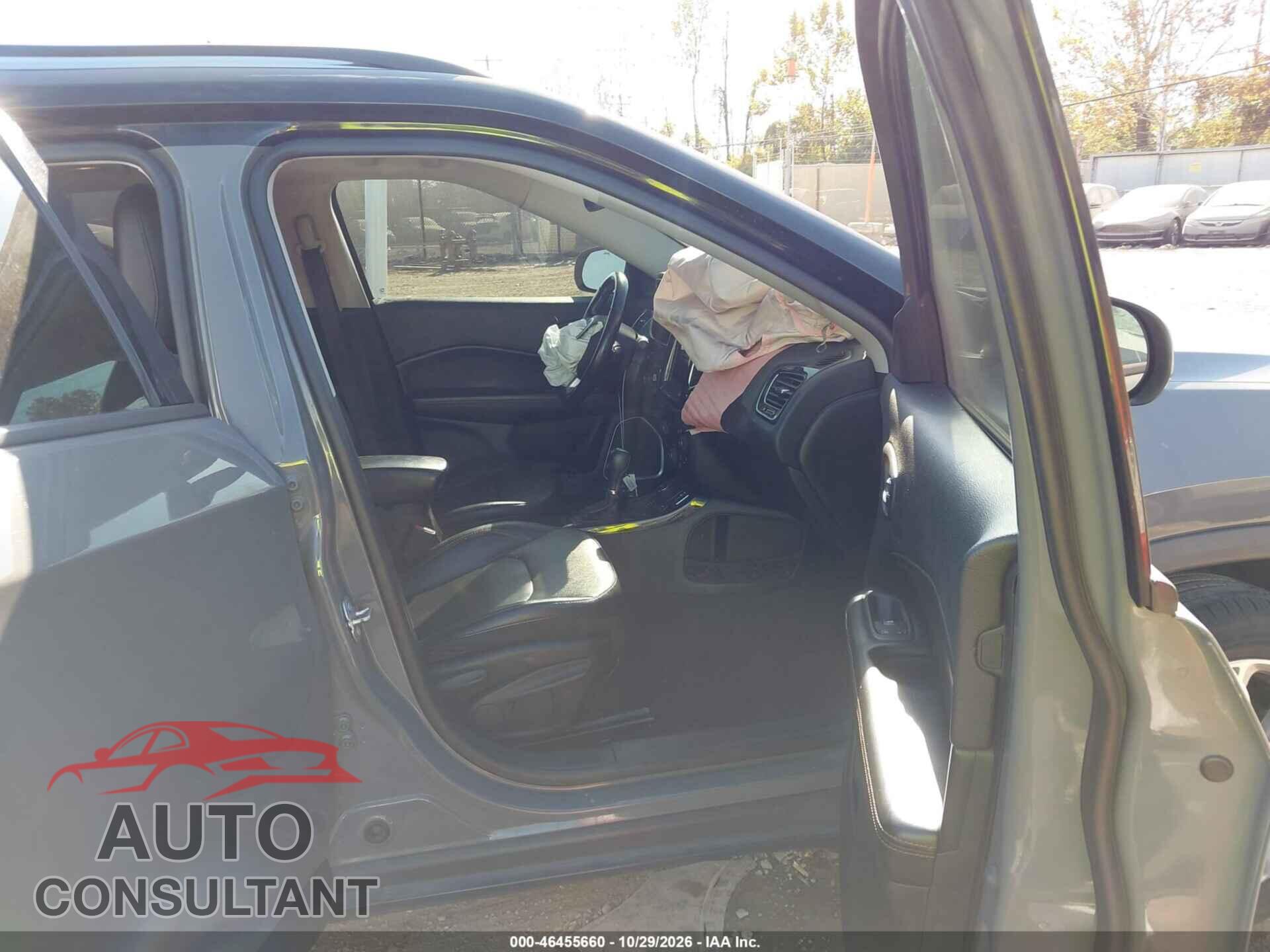 JEEP COMPASS 2020 - 3C4NJDCB8LT195991