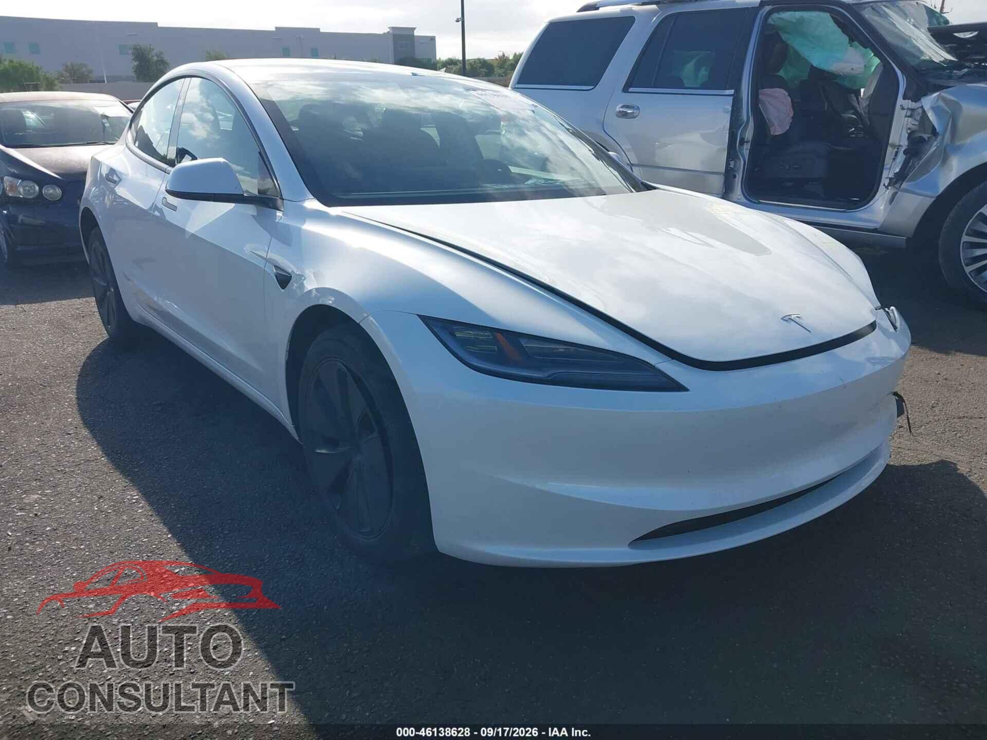 TESLA MODEL 3 2024 - 5YJ3E1EA9RF858927