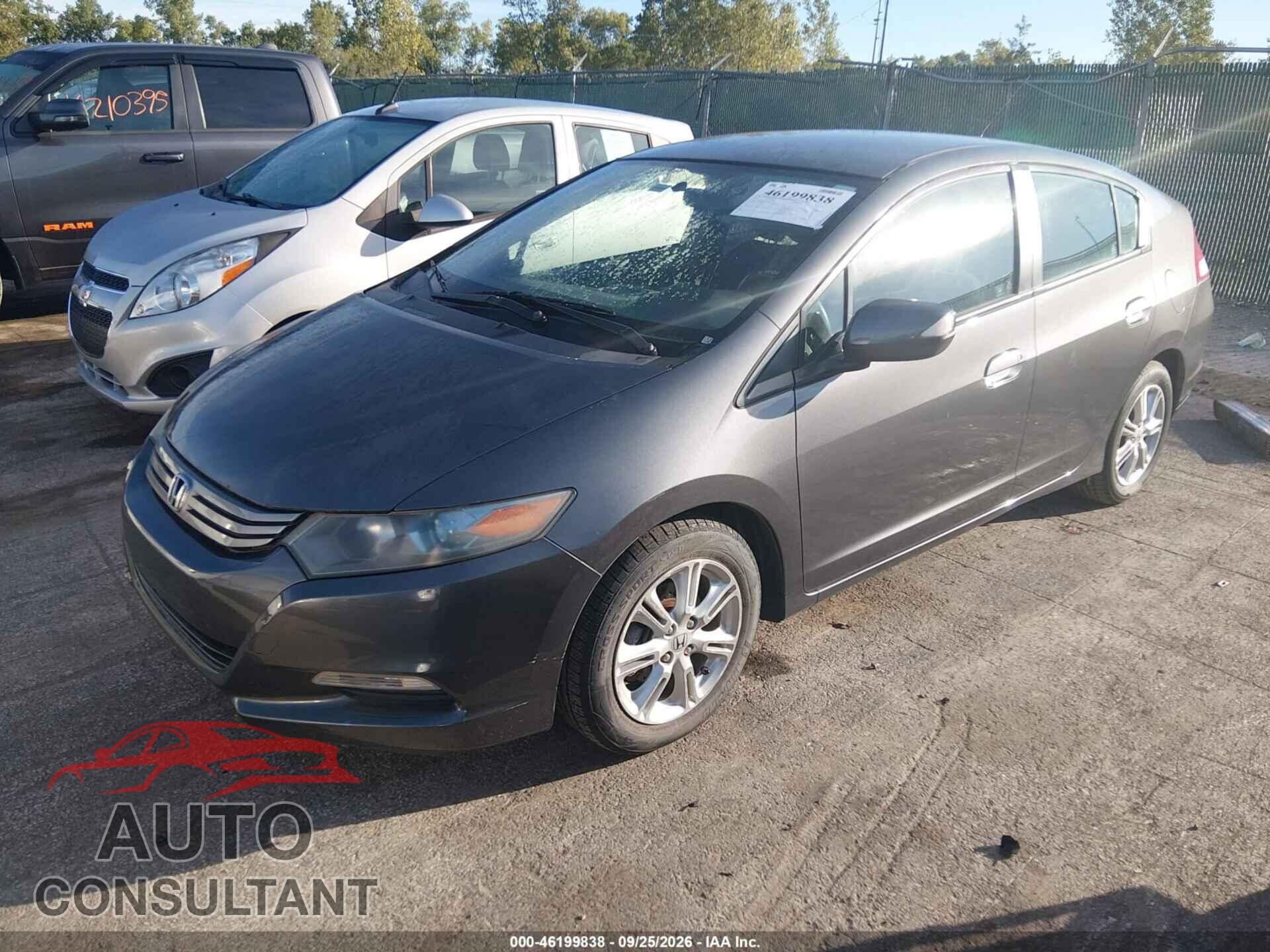 HONDA INSIGHT 2010 - JHMZE2H71AS038525