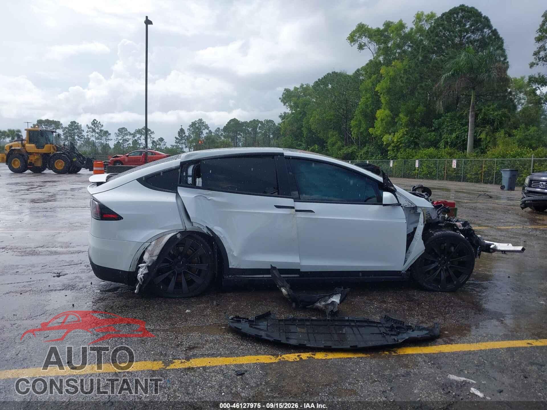 TESLA MODEL X 2023 - 7SAXCAE55PF366342
