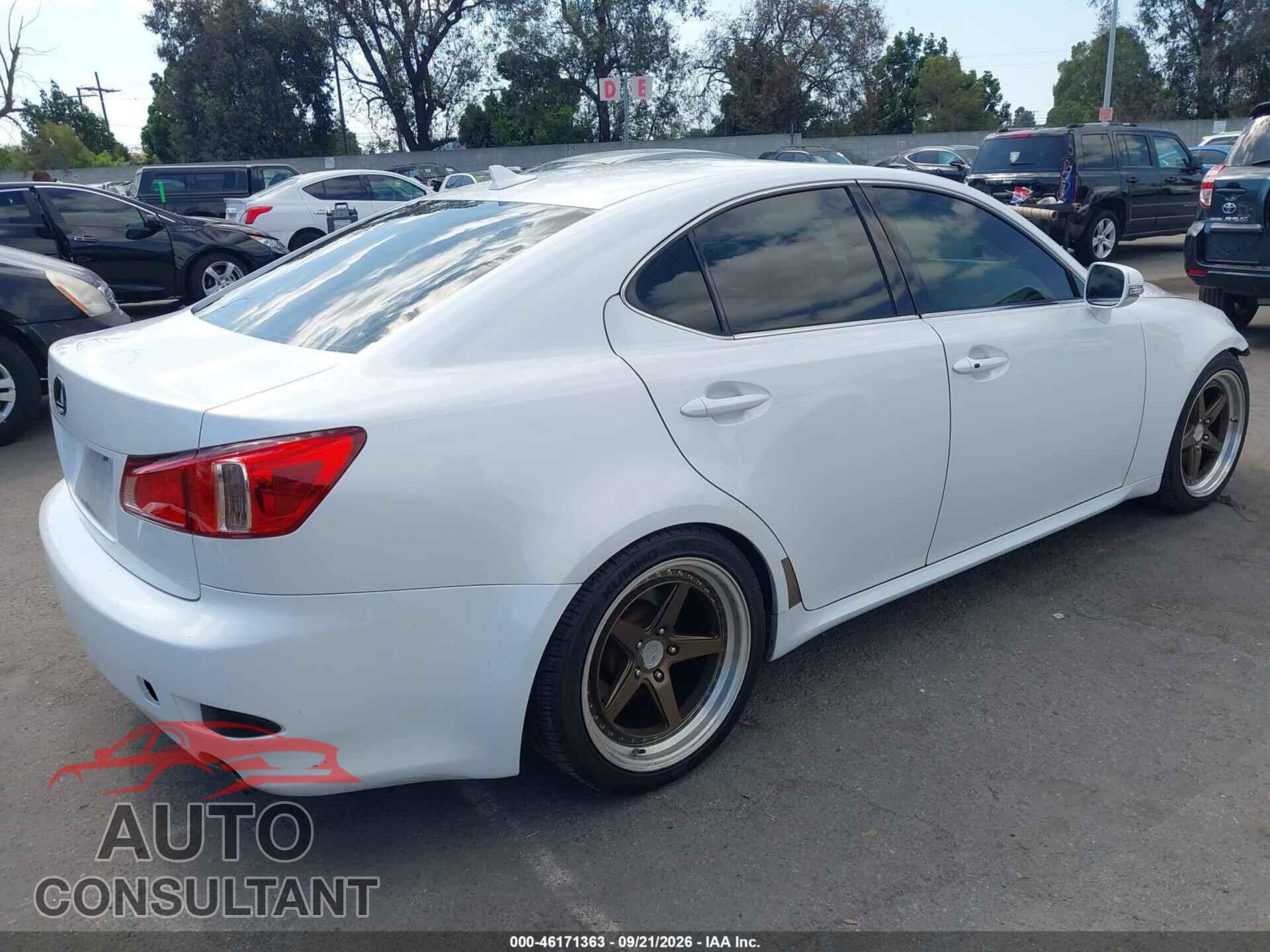 LEXUS IS 250 2011 - JTHBF5C24B5148979