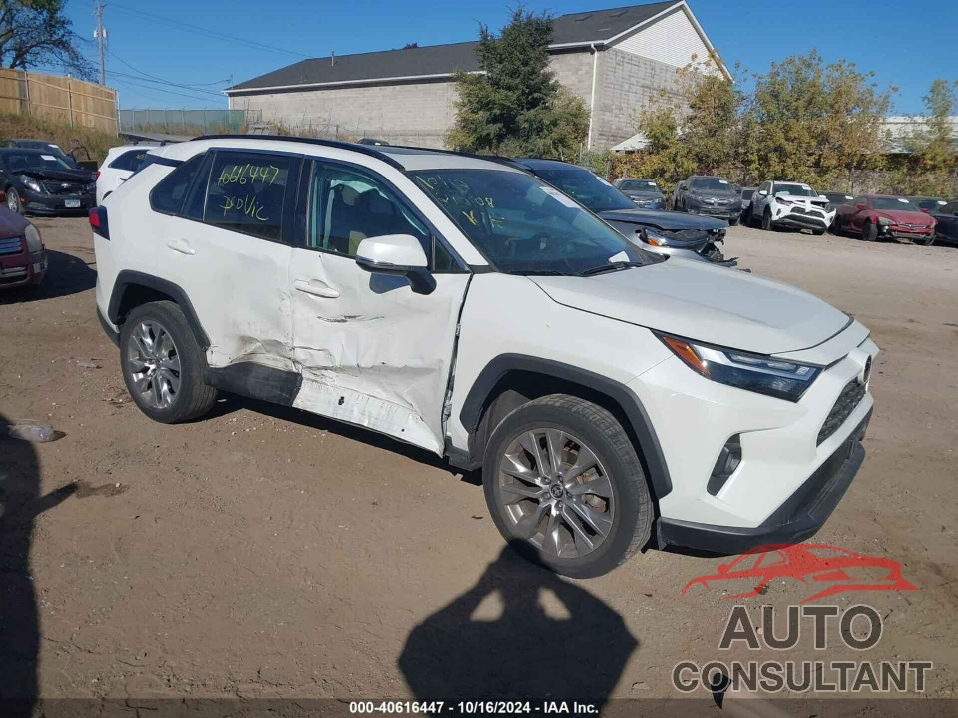 TOYOTA RAV4 2022 - 2T3A1RFV6NW272063