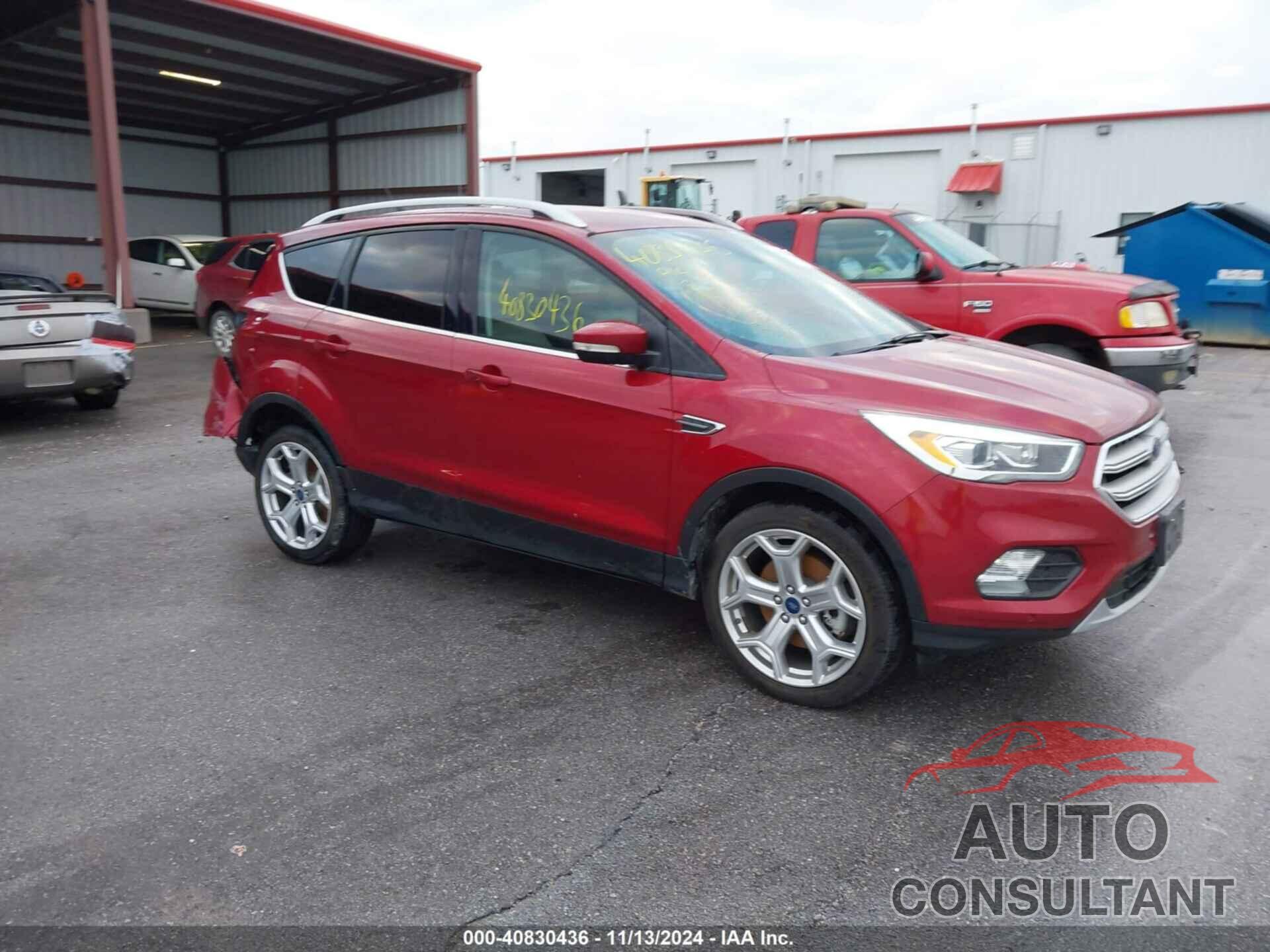 FORD ESCAPE 2019 - 1FMCU9J99KUA18880