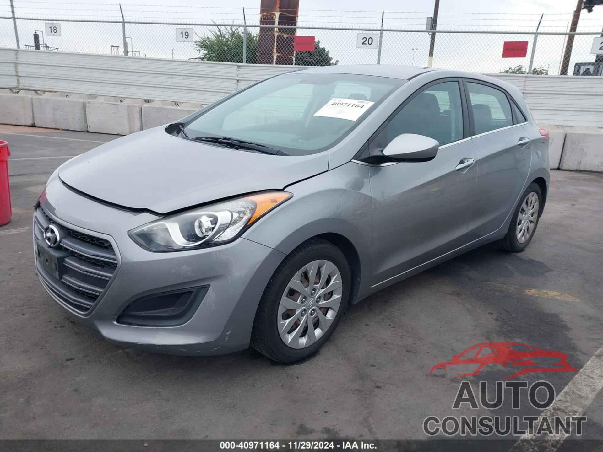 HYUNDAI ELANTRA GT 2016 - KMHD35LH0GU256788