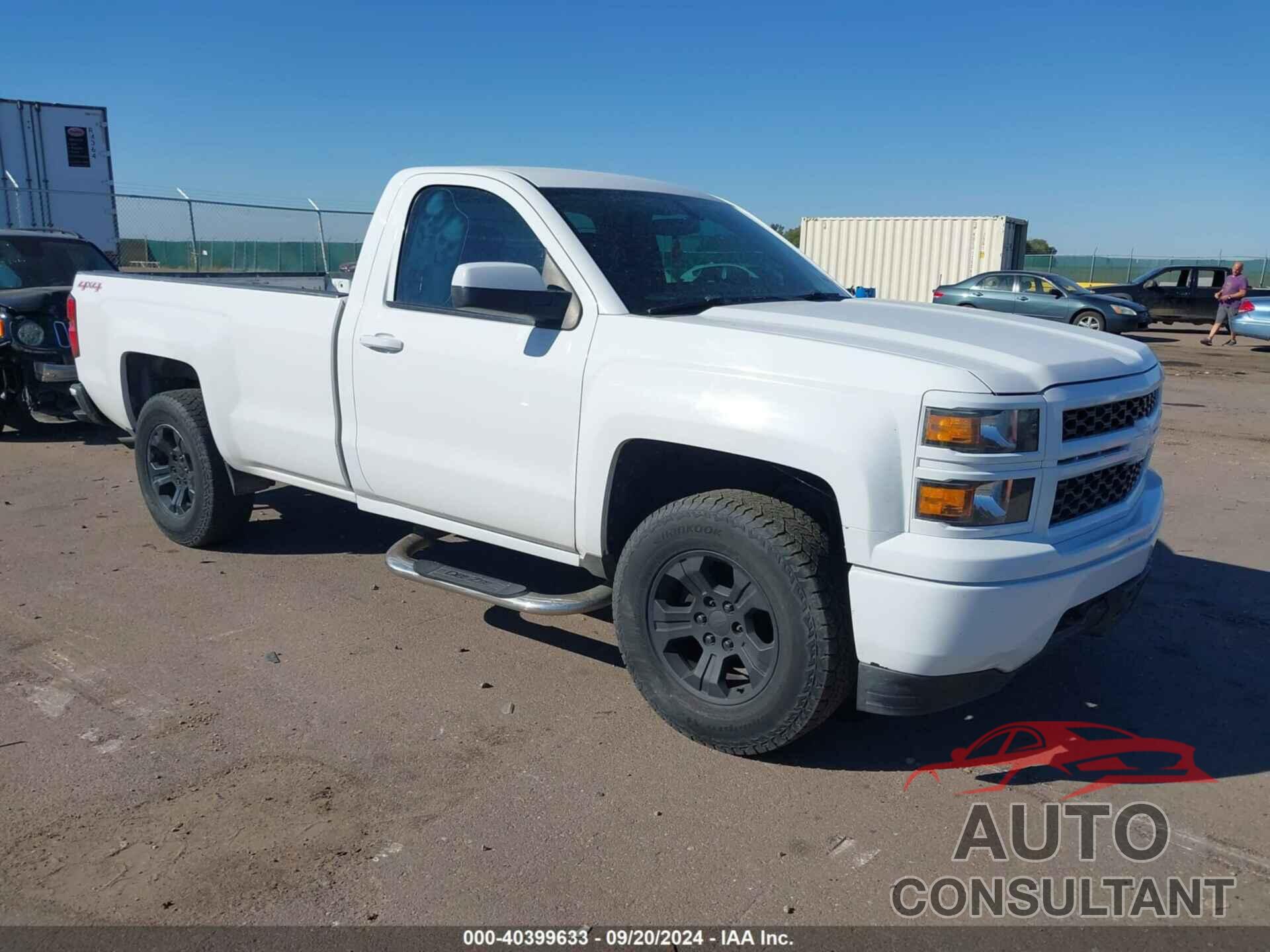 CHEVROLET SILVERADO 1500 2015 - 1GCNKPEC3FZ411361