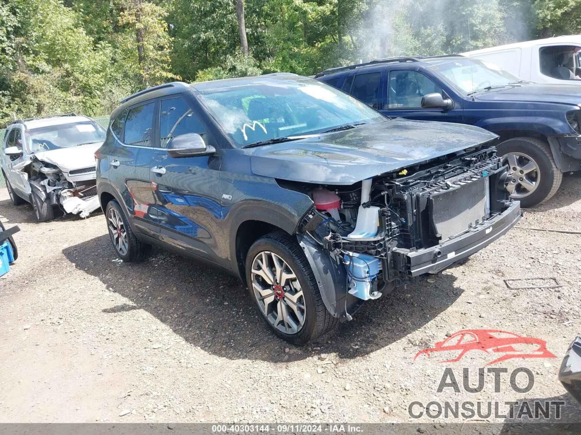 KIA SELTOS 2023 - KNDETCA24P7436110