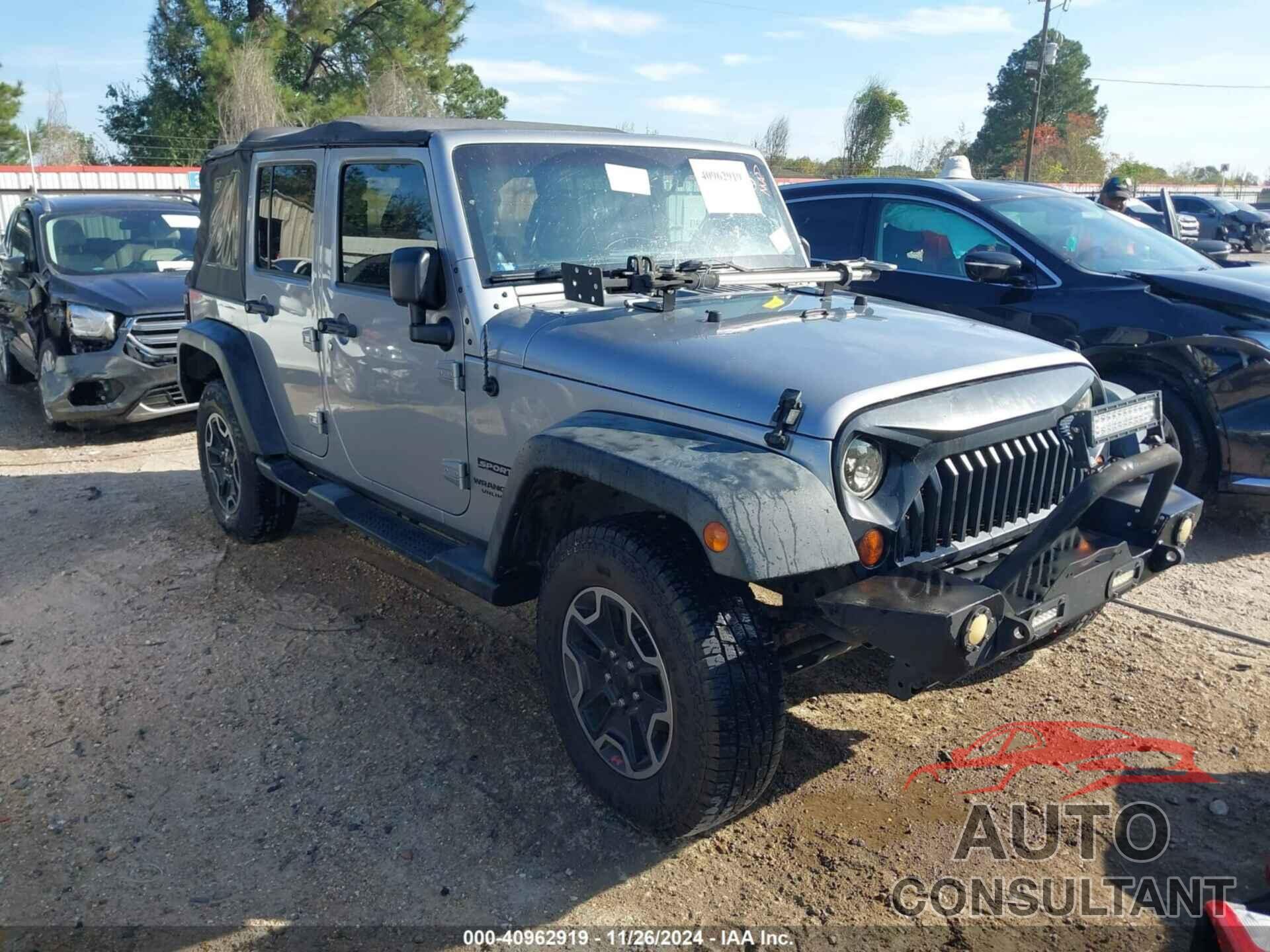 JEEP WRANGLER UNLIMITED 2013 - 1C4BJWDG0DL675917