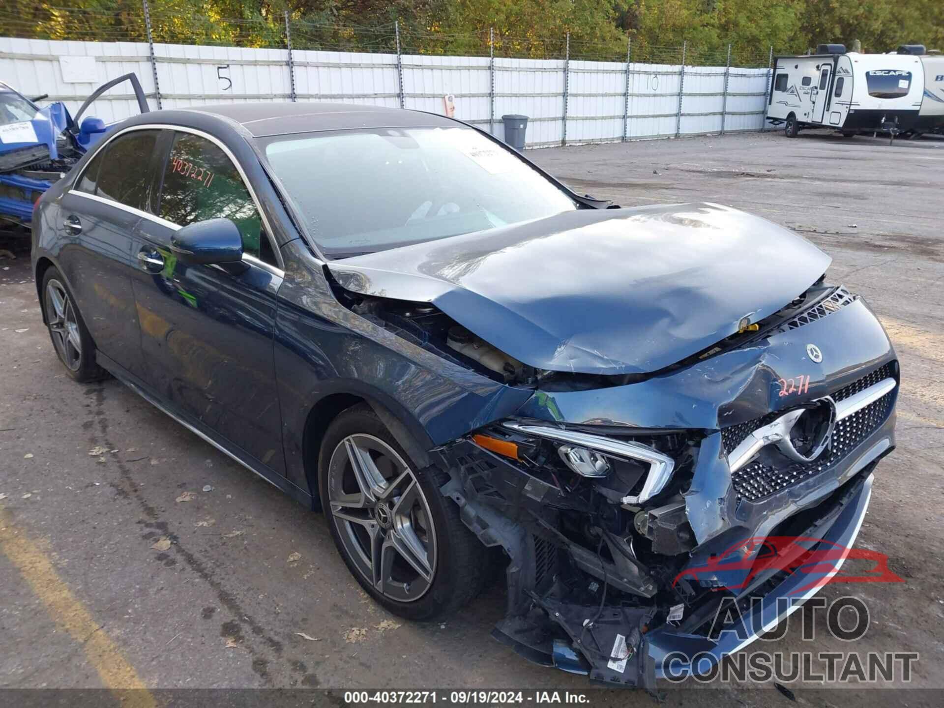 MERCEDES-BENZ A 220 2022 - W1K3G4FB1NJ374780